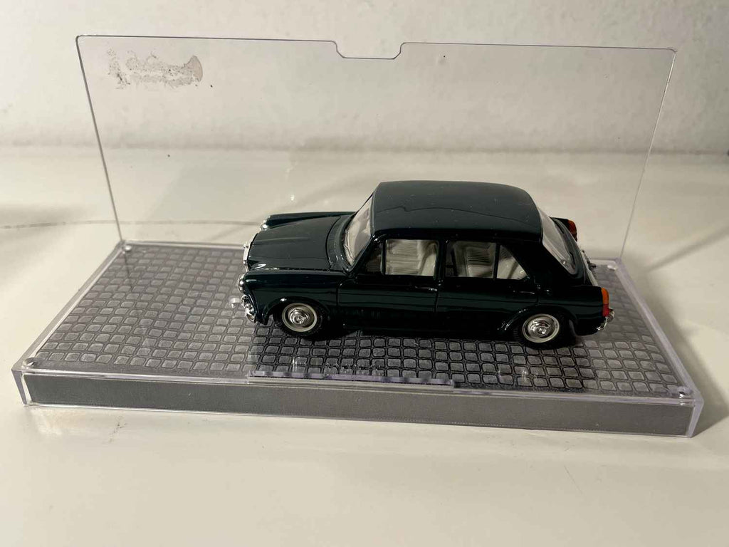 MG 1100 verde de 1965 - NOREV