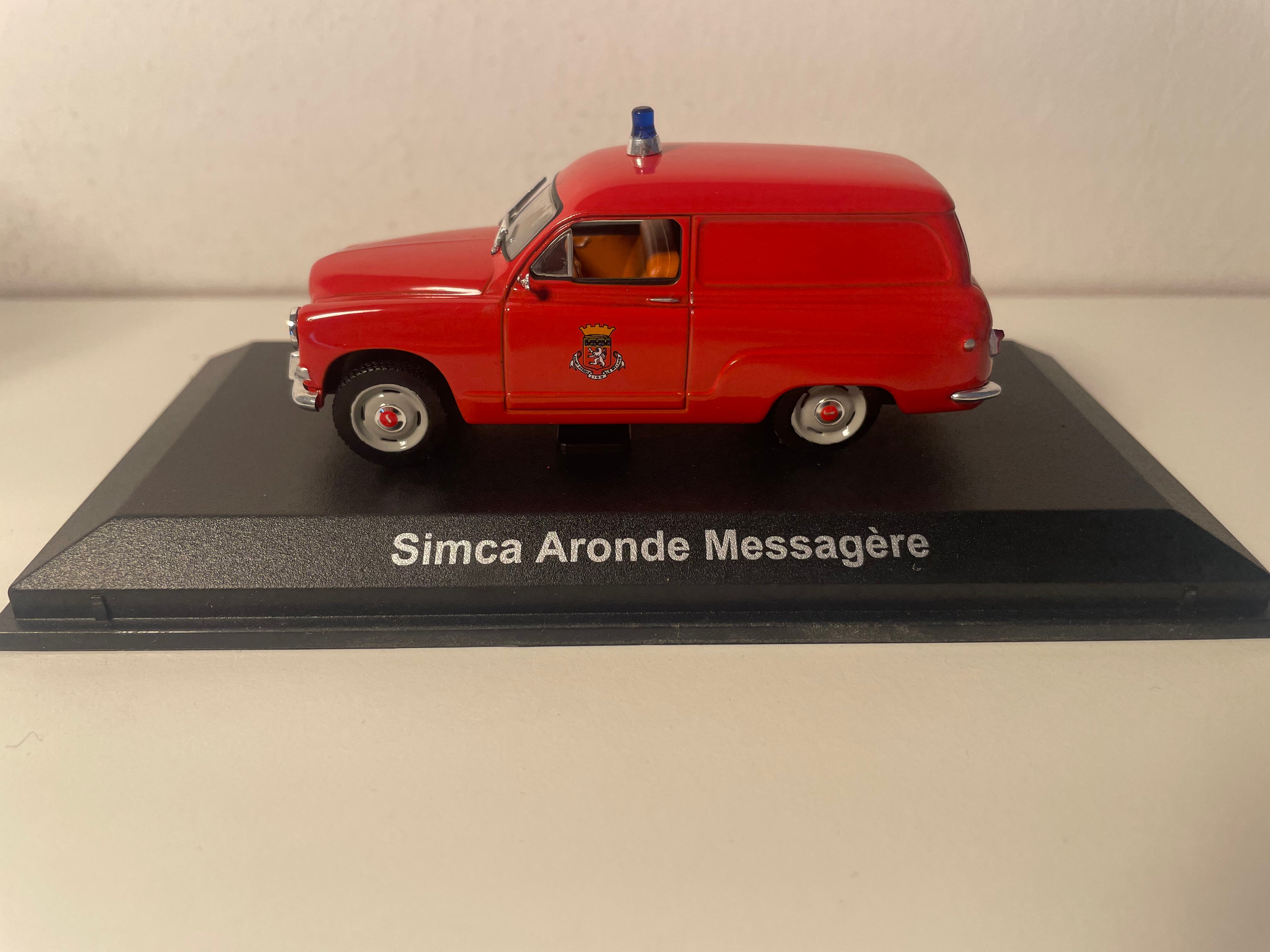 Simca Aronde Messagère rossa POMPIERS - NOREV