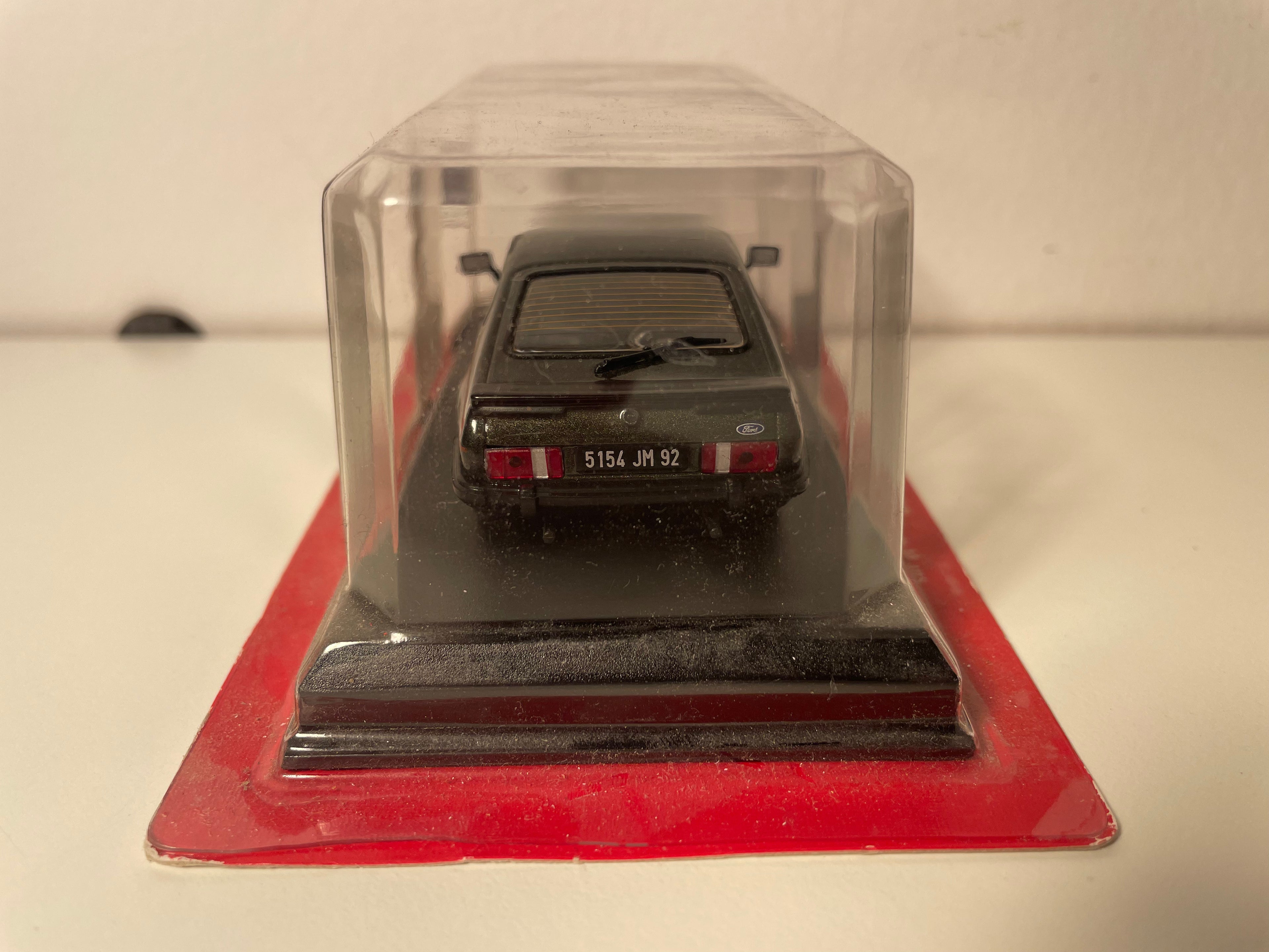 Ford Capri 2.8L verde muy oscura? de 1981 - Auto Plus