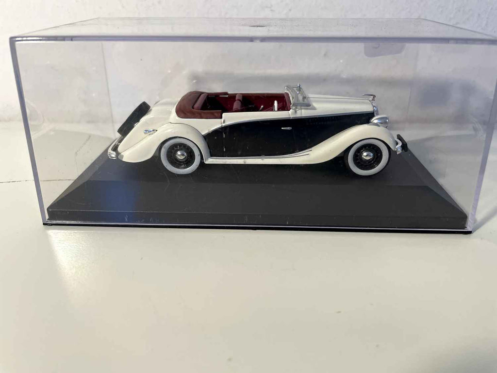 Salmson S4E beżowy/kość słoniowa z 1938 roku