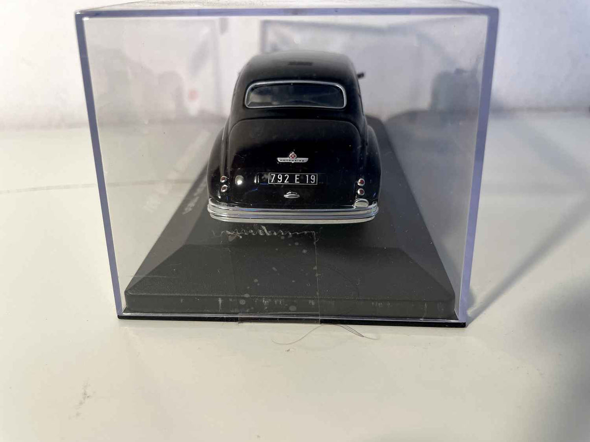 Hotchkiss Anjou negra de 1951 - Colección NOSTALGIE referencia NO029