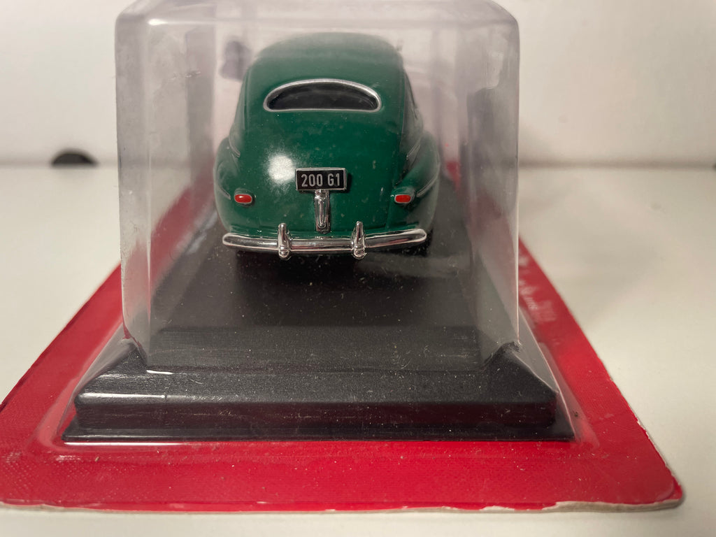 Ford Fordor gréng aus 1947 - Auto Plus