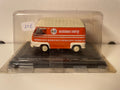 Renault estafette d'assistance de course orange et toit crème de 1965
