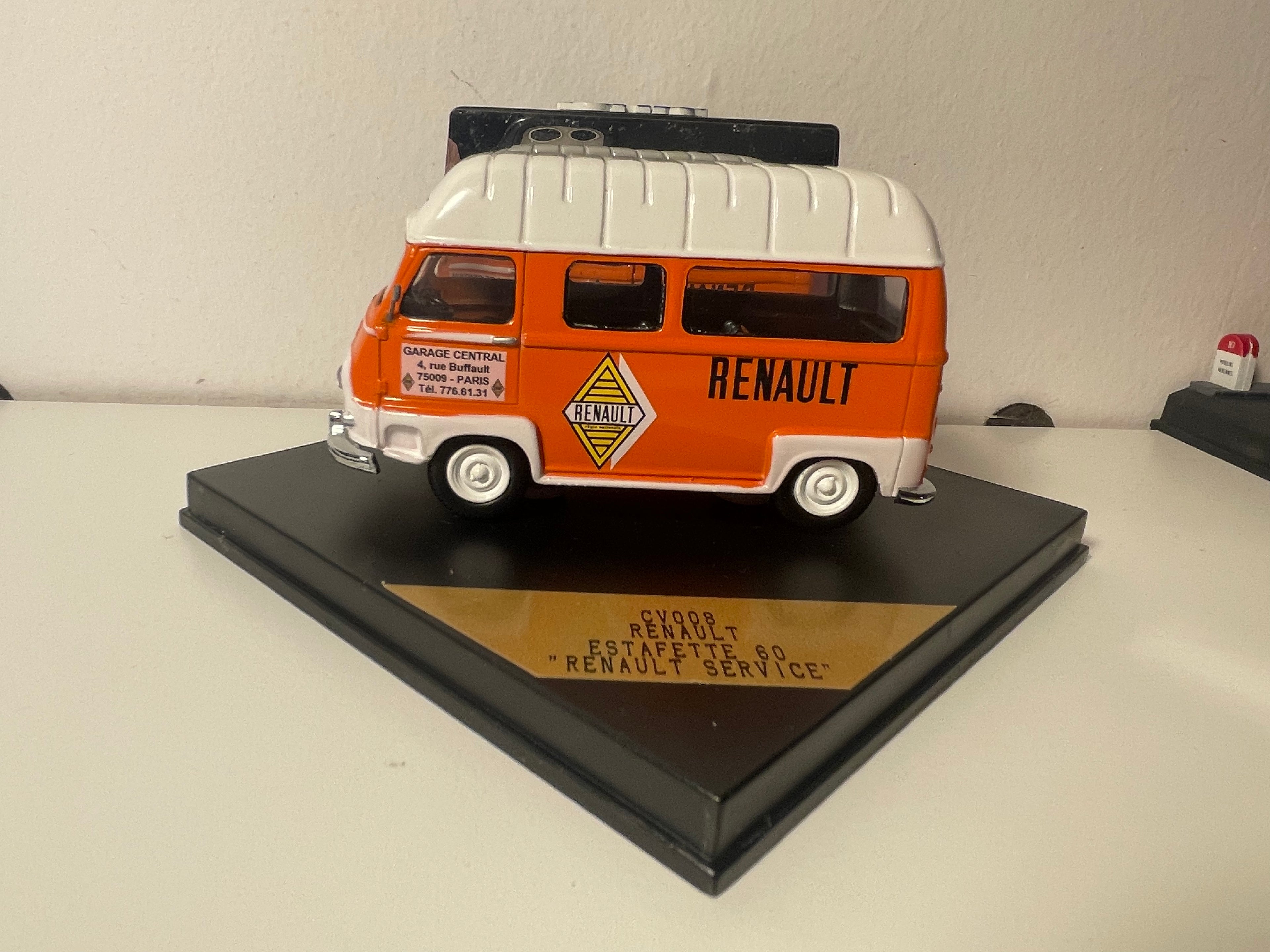 Renault Estafette 60 'Renault Services' Oranje en Witte Dak - CITY Referentie CV008