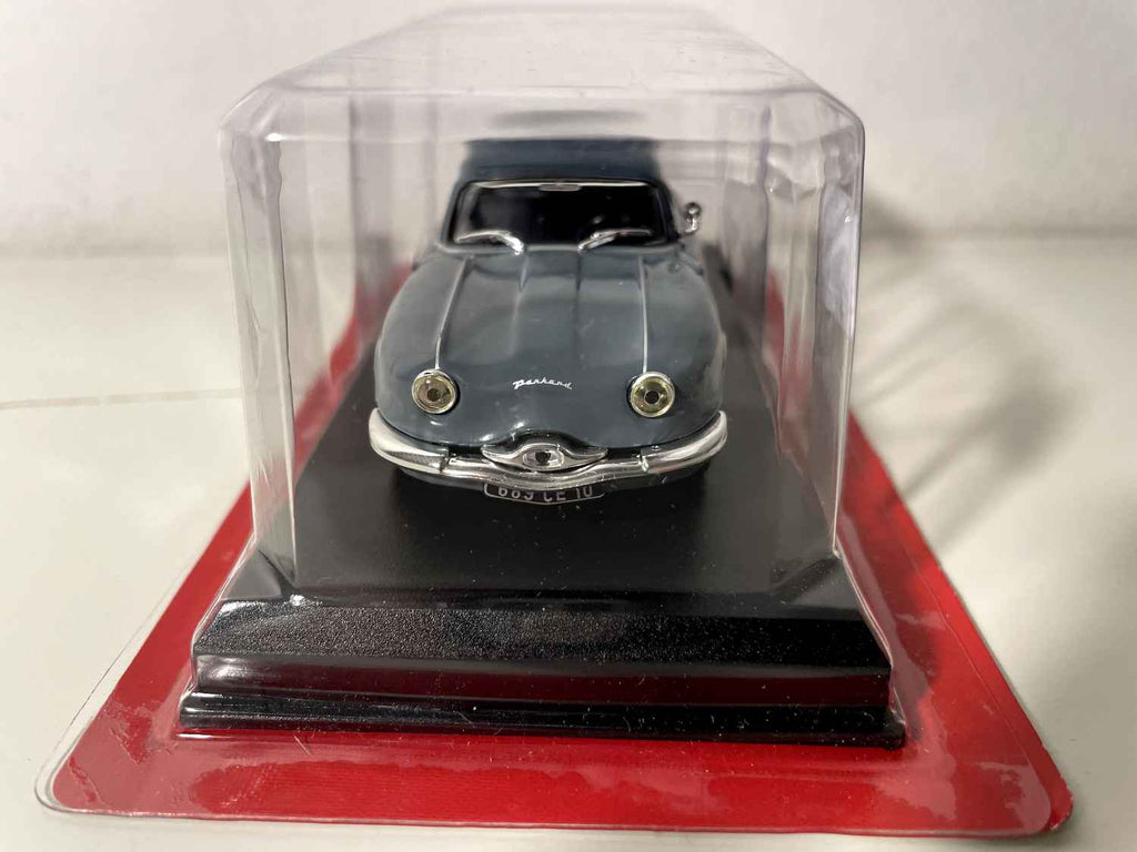 Panhard Dyna Z grise and grey from 1958 - Auto plus