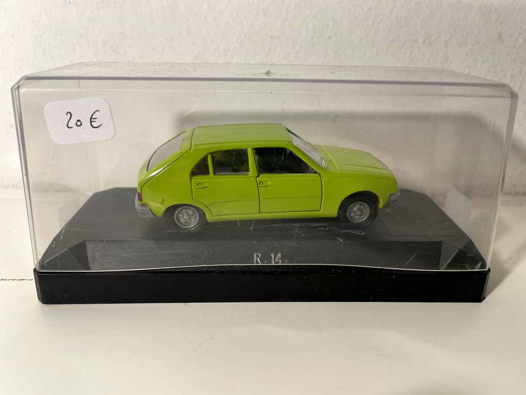 Renault 14 gréng - Solido