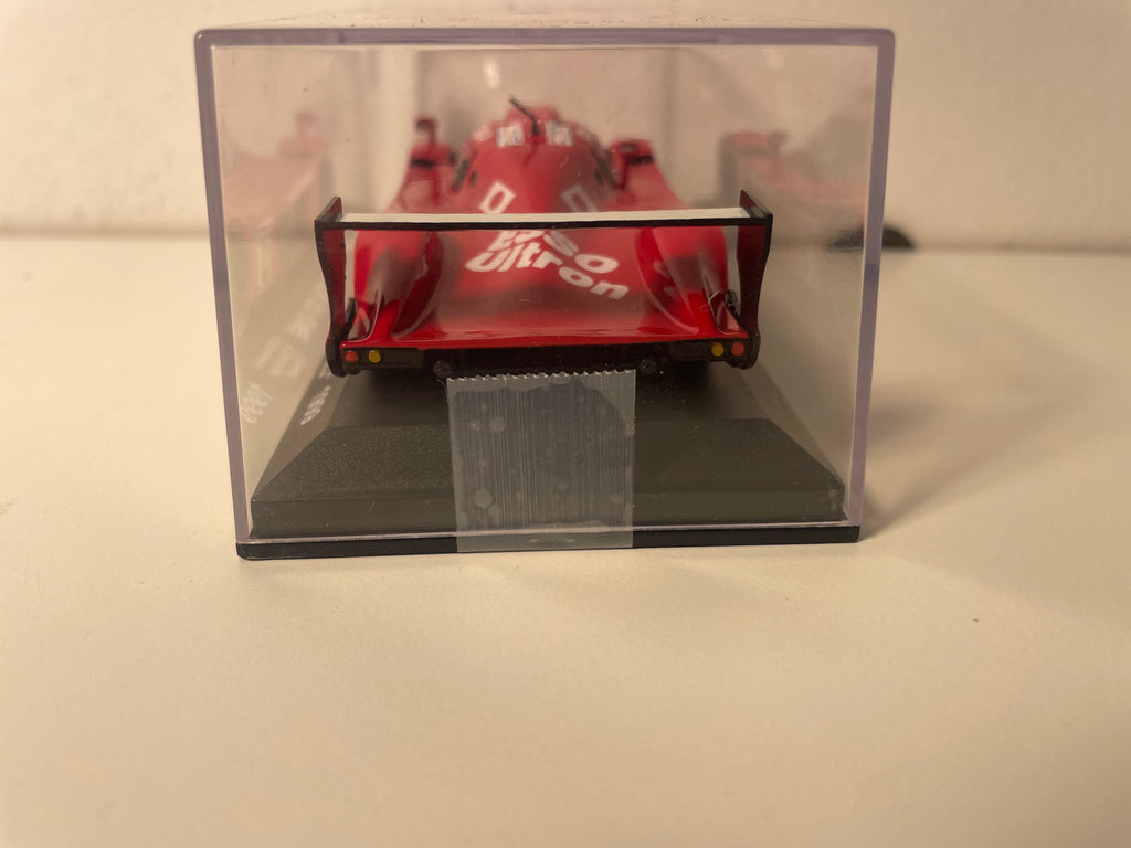 Toyota GT-ONE vermelho número 3 (24 Horas de Le Mans de 1999)