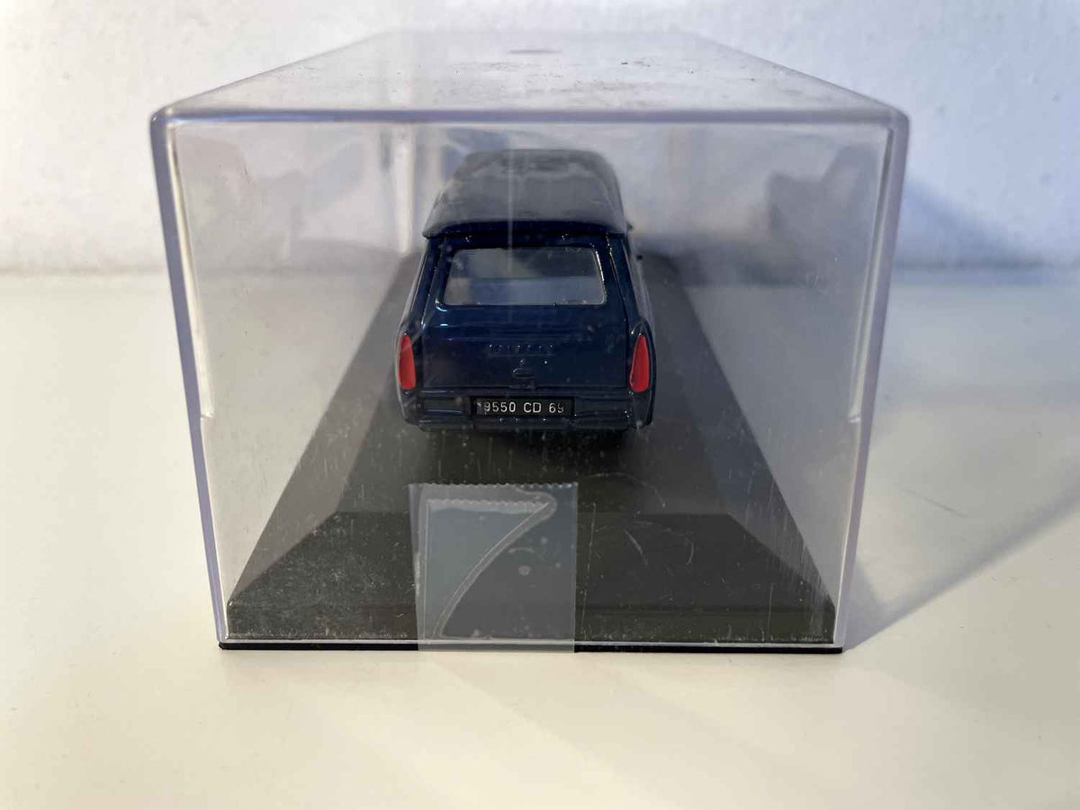 Peugeot 404 break donkerblauw - ELIGOR