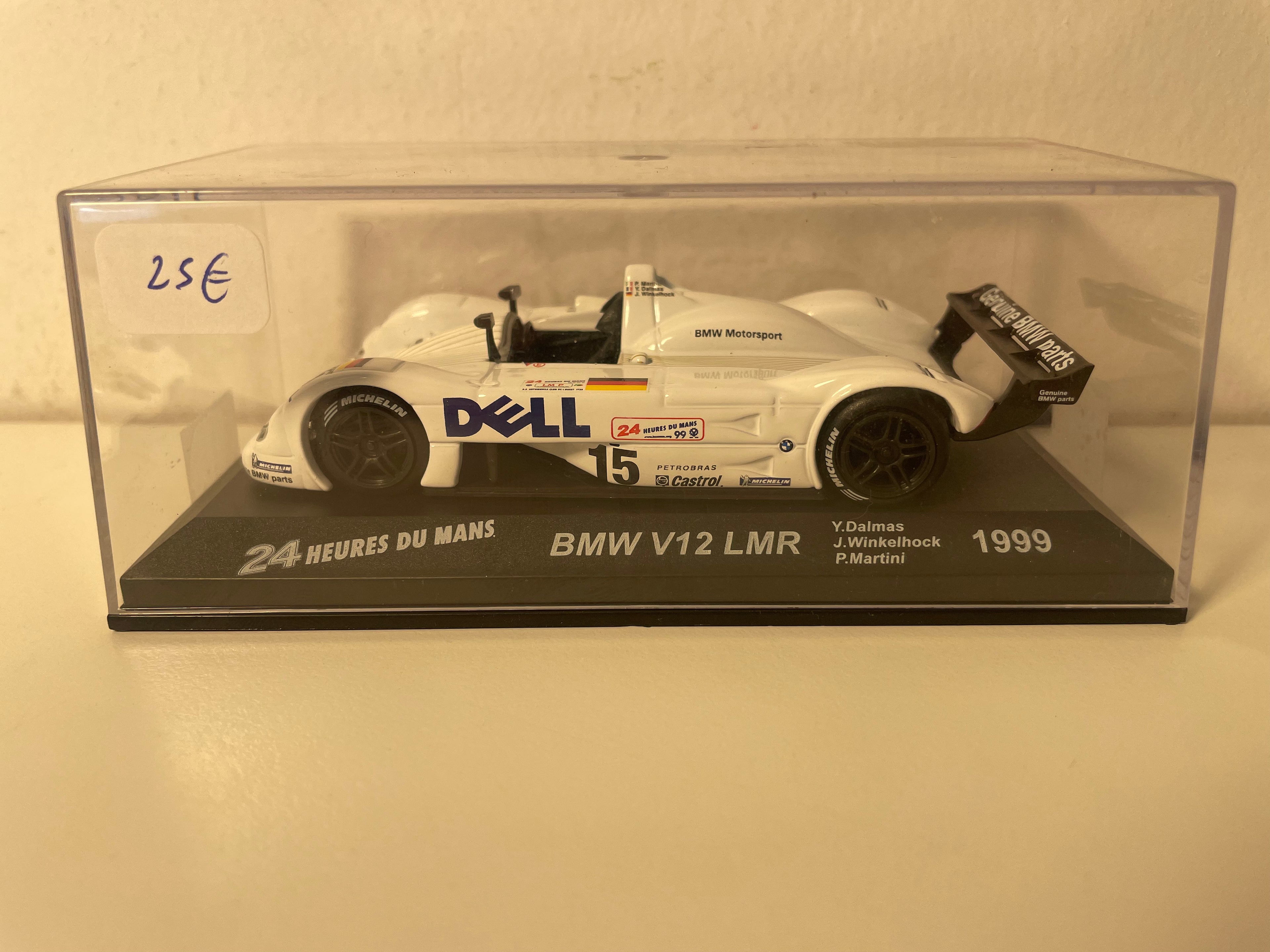 BMW V12 LMR bianco numero 15 - 24 ore di Le Mans 1999 (scatola in plexiglass)