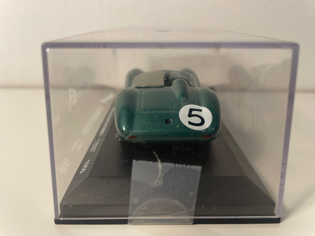 Groene Aston Martin DBR1 nummer 5 - 24 uur van Le Mans