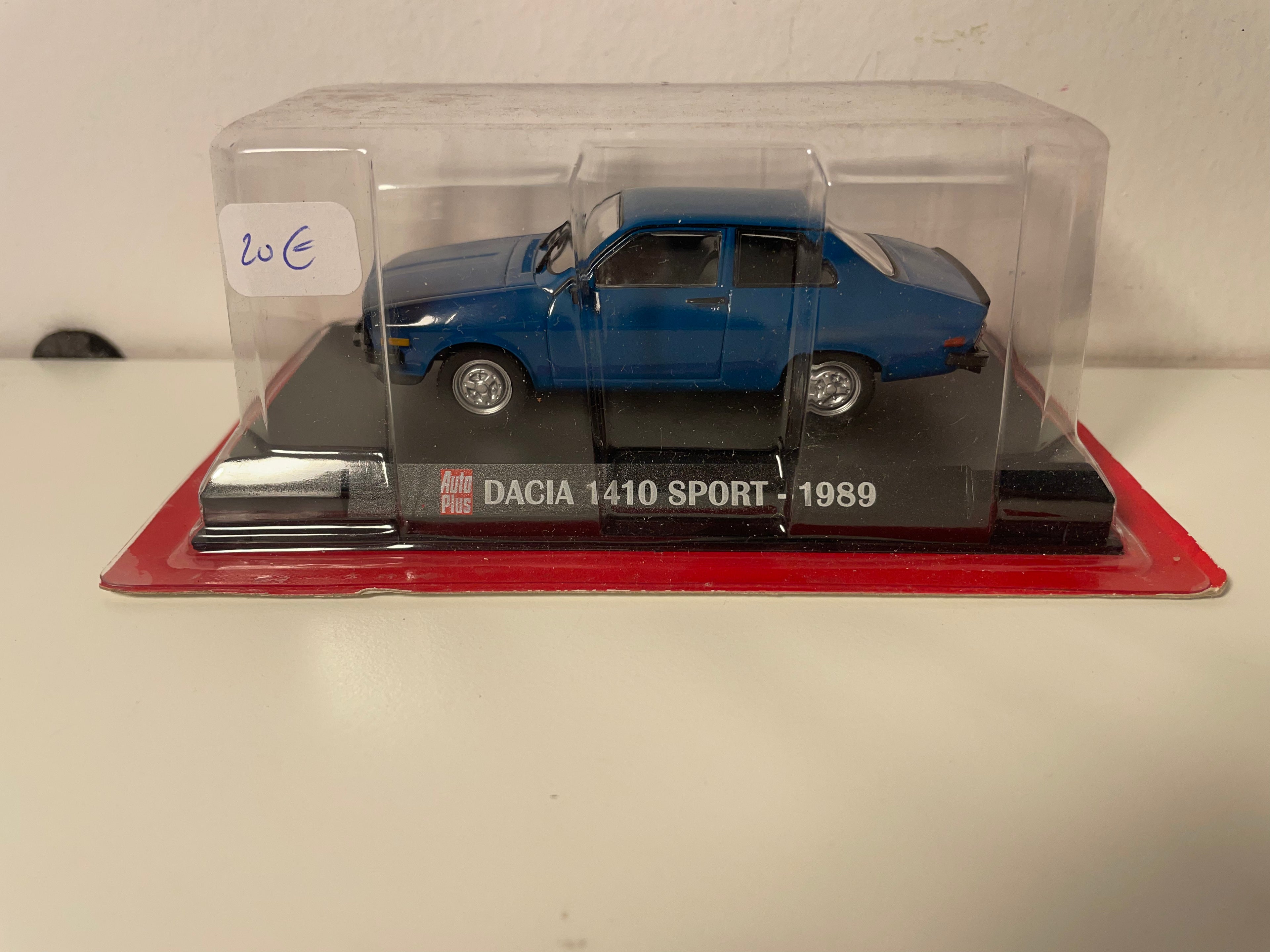 Dacia 1410 sport blu del 1989 - Auto Plus