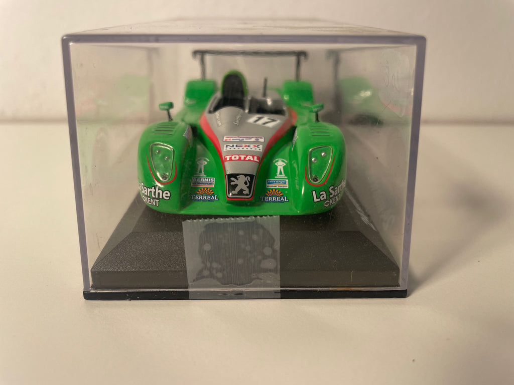 Zielono-szary Courage C60 numer 17 (24-godzinny wyścig Le Mans 2002)
