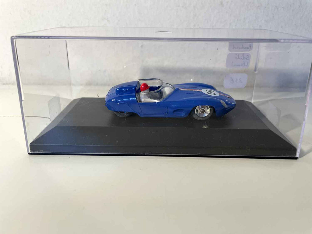 Panhard DB bleue avec le numéro 50 - SOLIDO