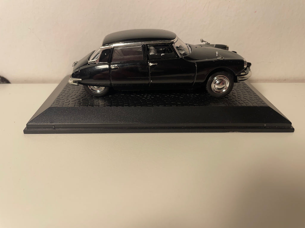Citroën DS 19 czarna