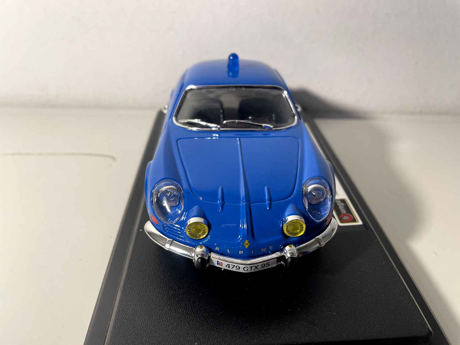 Alpine Renault A110 niebieska GENDARMERIE (SKALA 1/24) - BURAGO