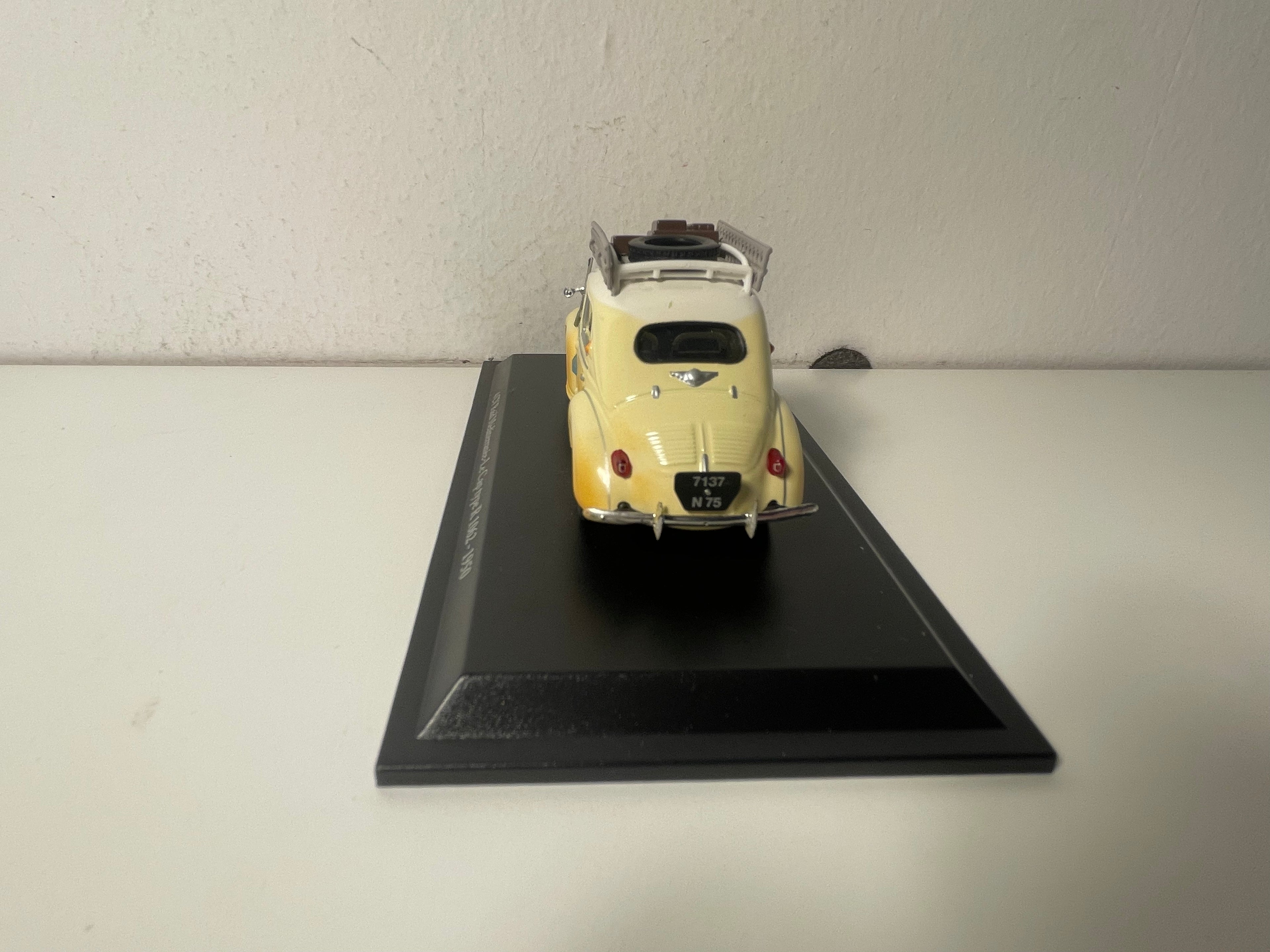 Renault 4 CV Fiel Sëll Raid Méditerranée-Le Cap Typ R 1062 vum 1950 (blister)