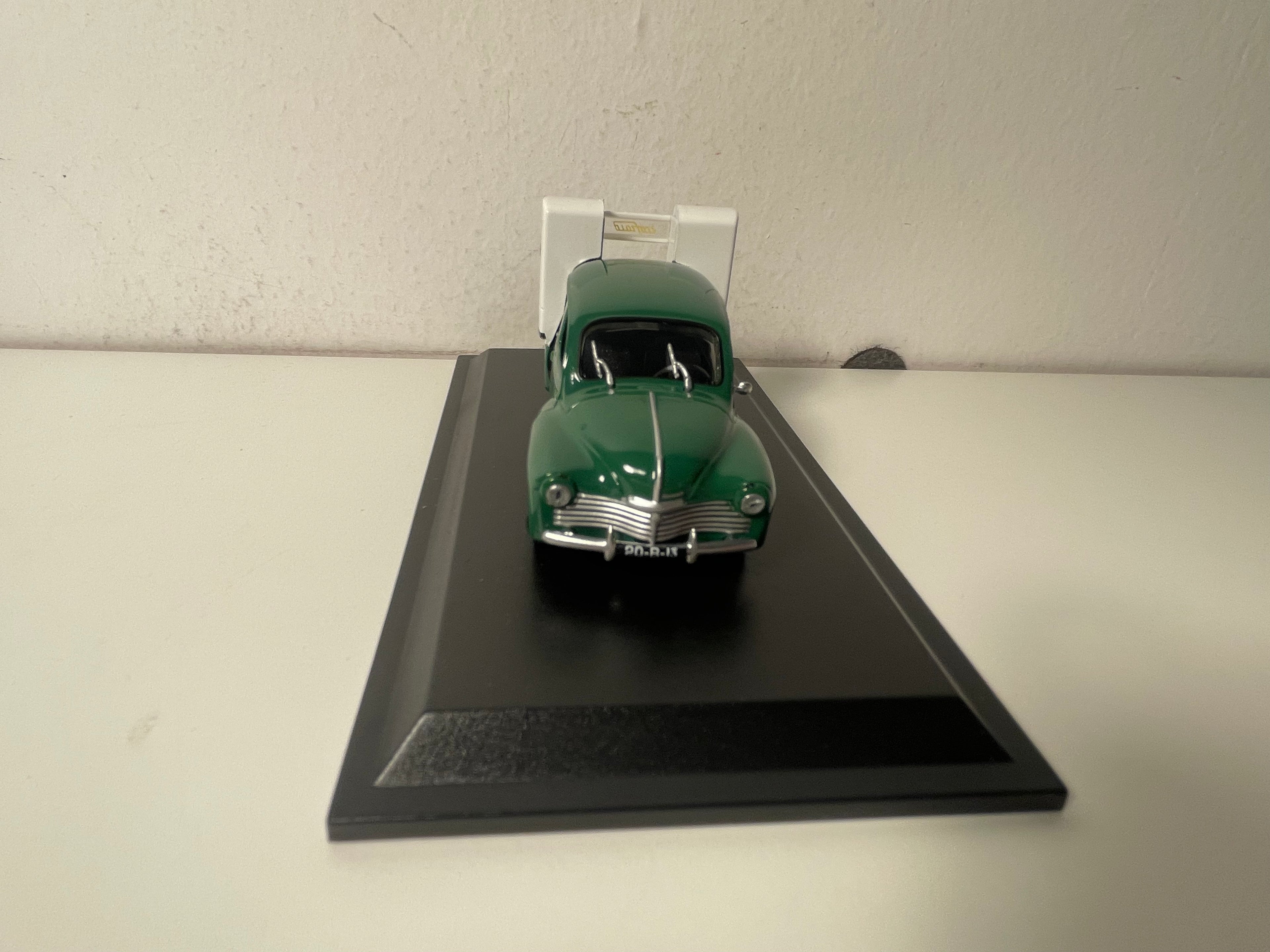 Renault 4 CV berlina commerciale verde tipo R 2071 del 1950 - pubblicità Ecofroid (blister)