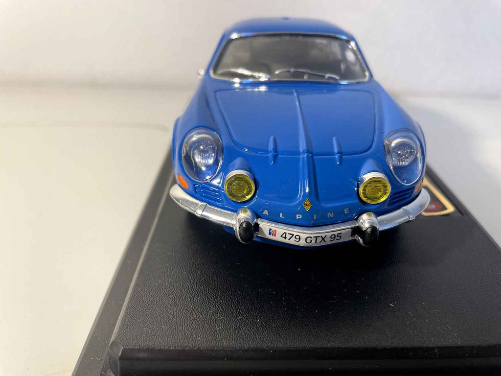 Renault Alpine A110 bleue de GENDARMERIE (ECHELLE 1/24ème) - BURAGO - IL MANQUE LE GYROPHARE