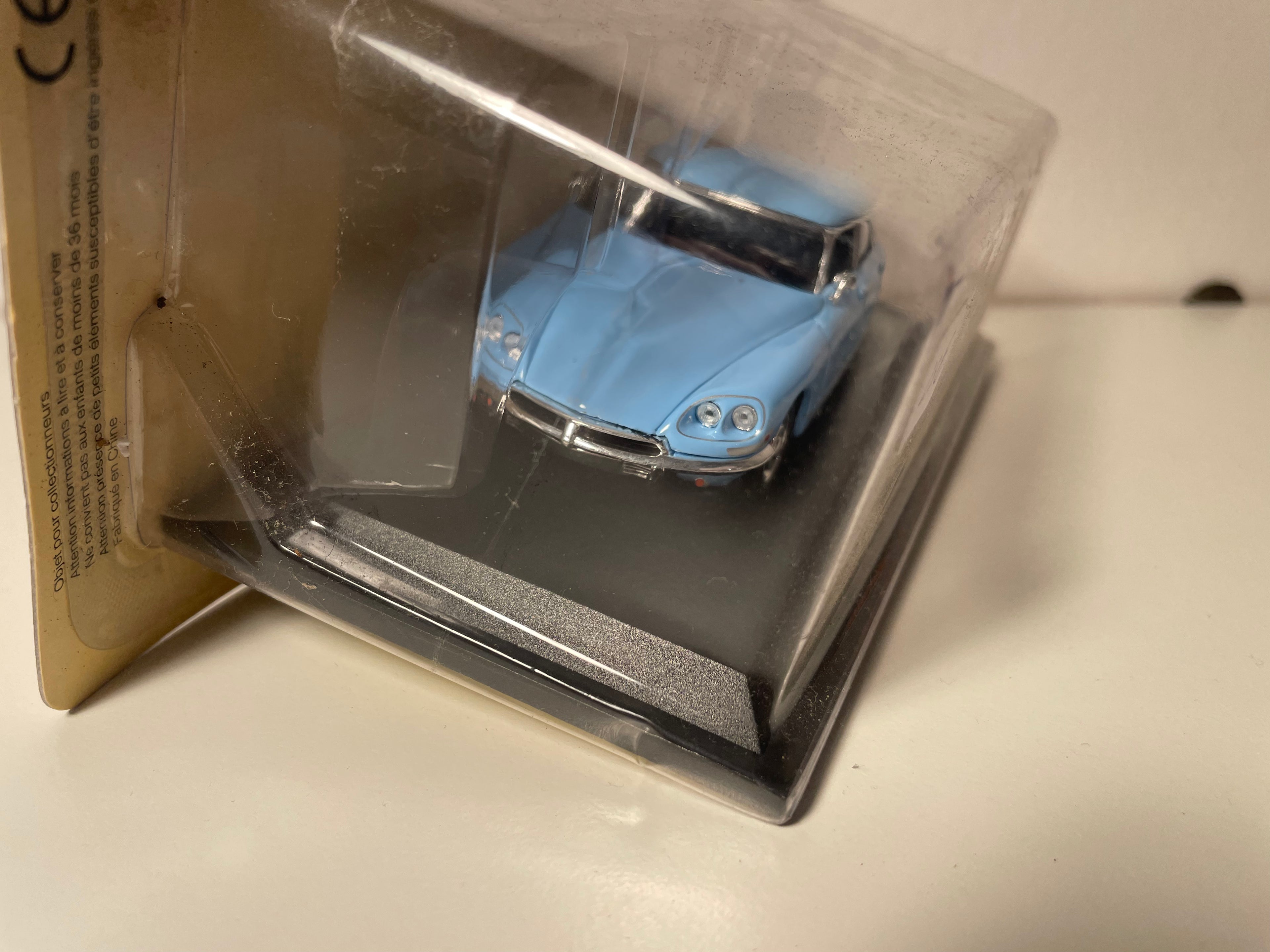 Citroën DS 21 Pallas USA bleue de 1972 (sous blister)