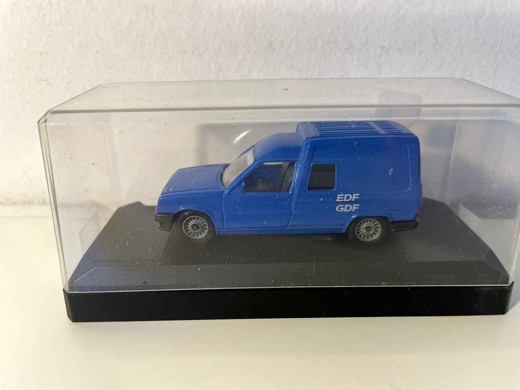 Renault Express azul EDF - GDF (Solido)