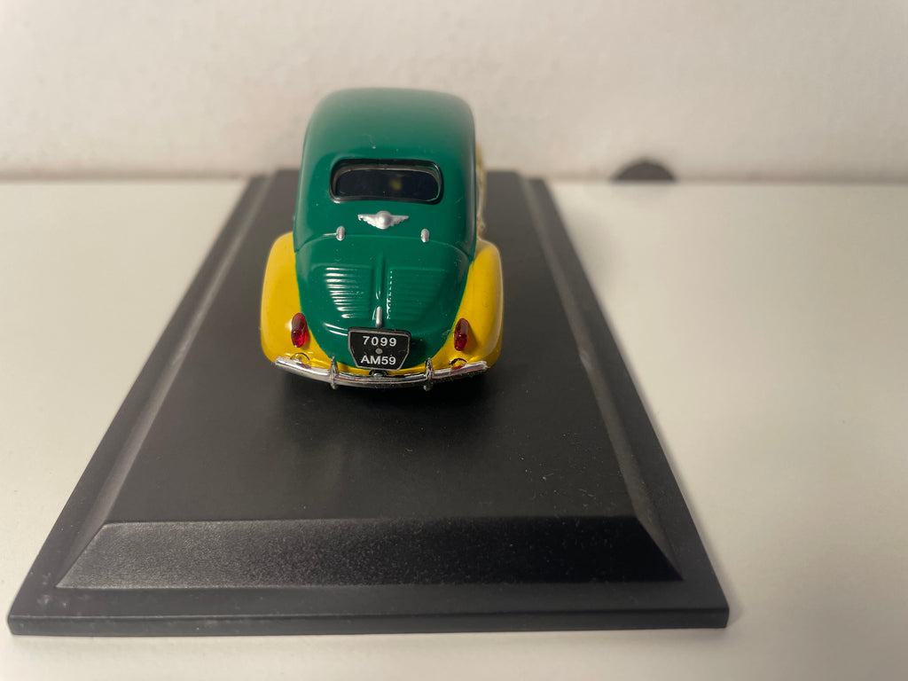 Renault 4 CV commerciale R 2071 verte et jaune de 1951 avec publicité MAZDA (blister)