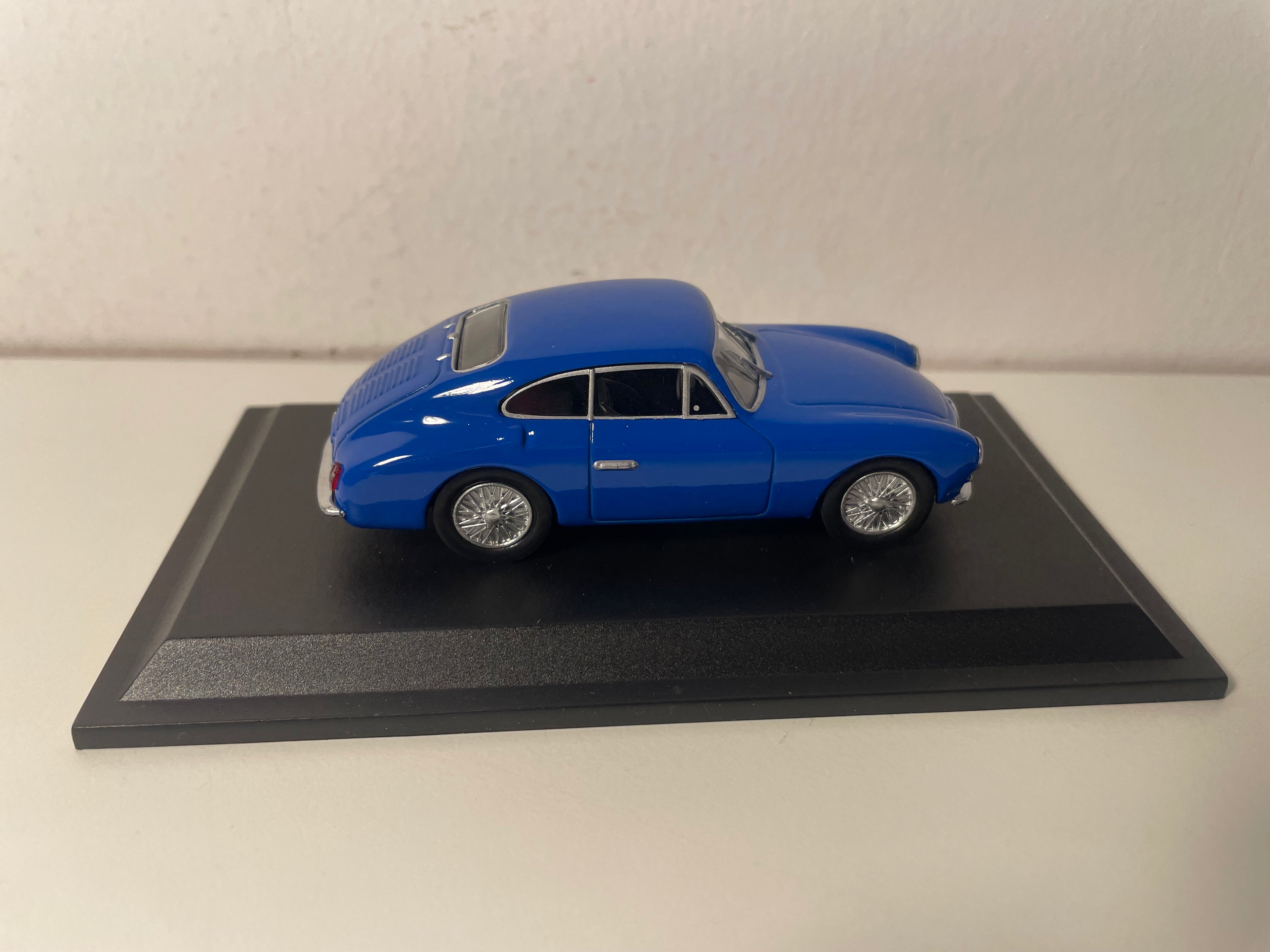 Renault 4 CV bleue coach Rosier de 1952 (blister)