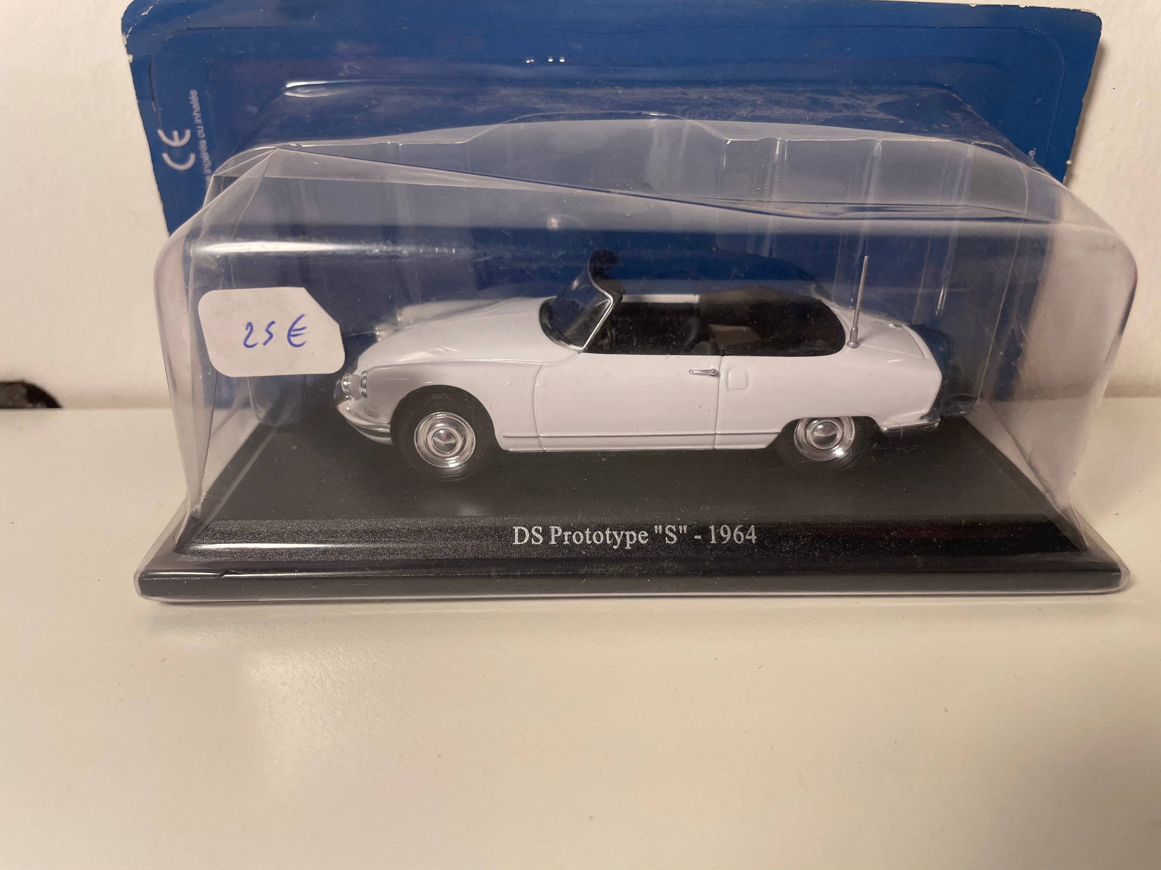 Citroën DS Prototype "S" blanca de 1964 - en blister)
