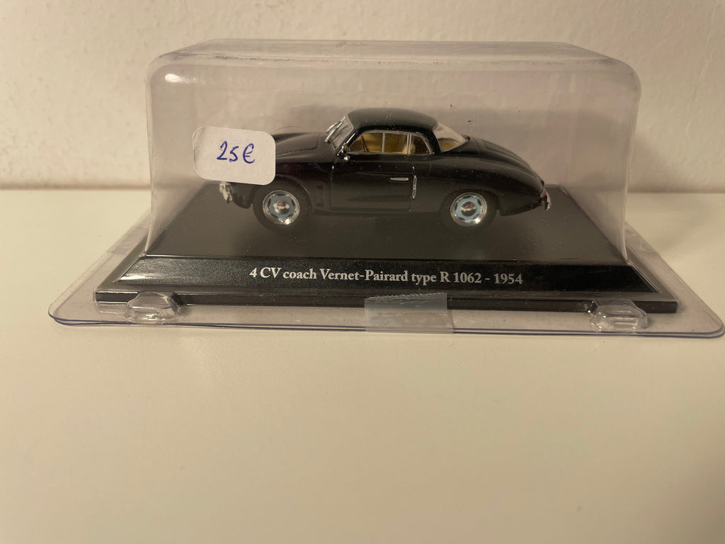 Renault 4 CV schwarze Limousine Vernet-Pairard Typ R 1062 von 1954 (Blister)