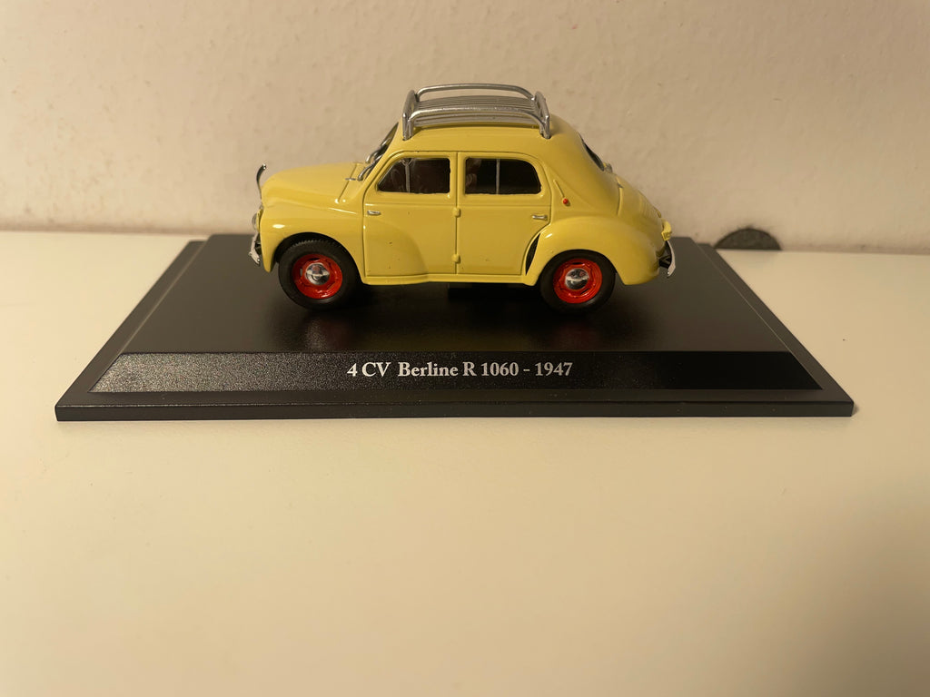 Renault 4 CV berline R 1060 jaune/beige ? avec galerie de 1947 (blister)