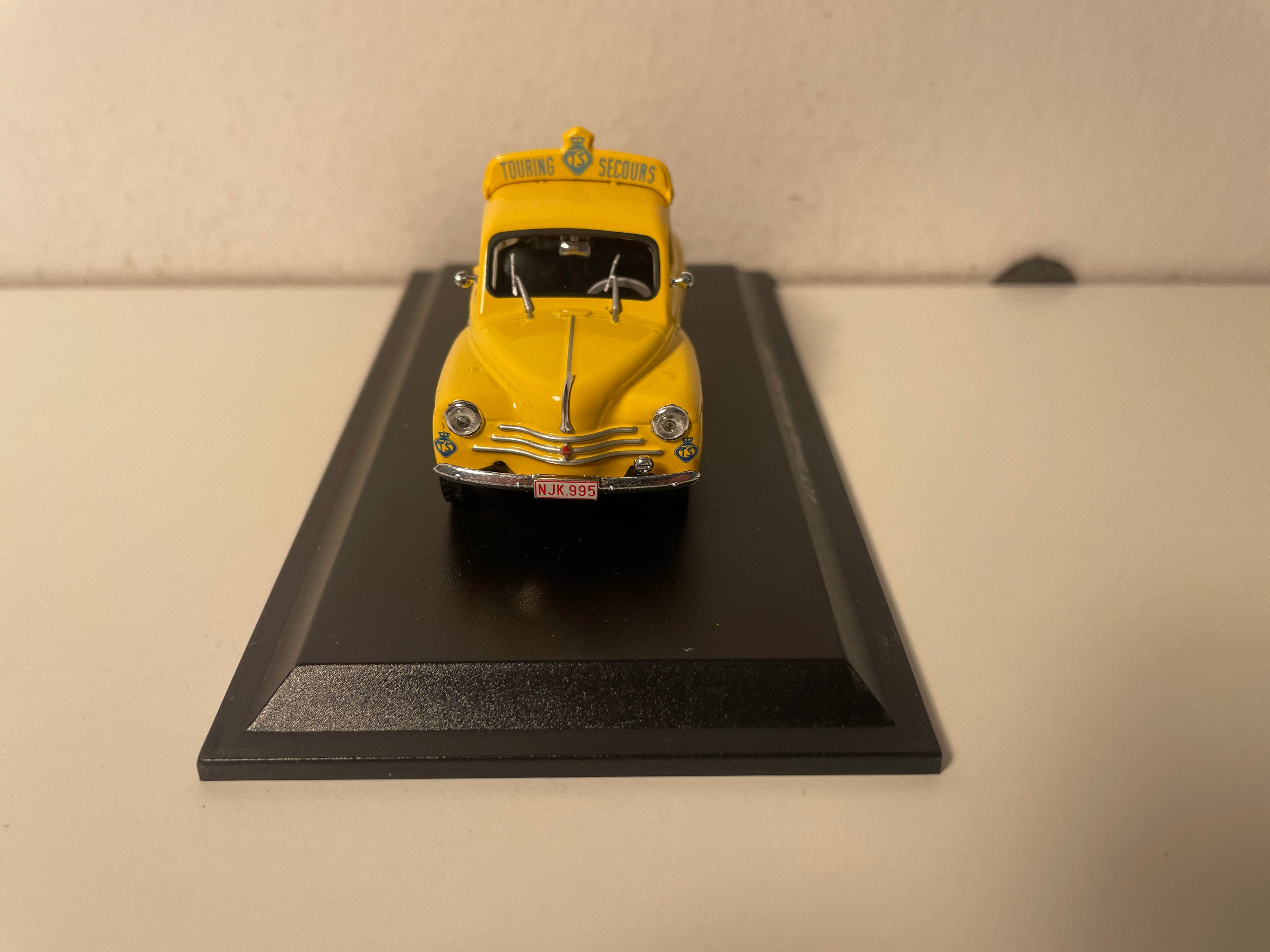 Renault 4 CV jaune Touring Secours Belge de 1958 (blister)