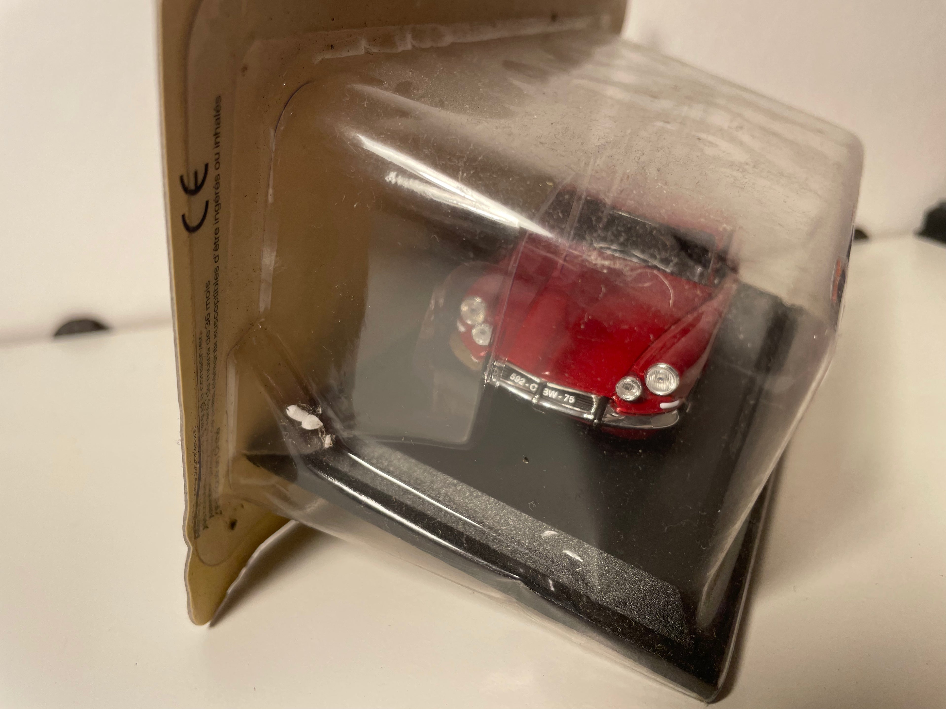 Citroën DS coupé GT 19 Bossaert rojo oscuro de 1964 (en blister)
