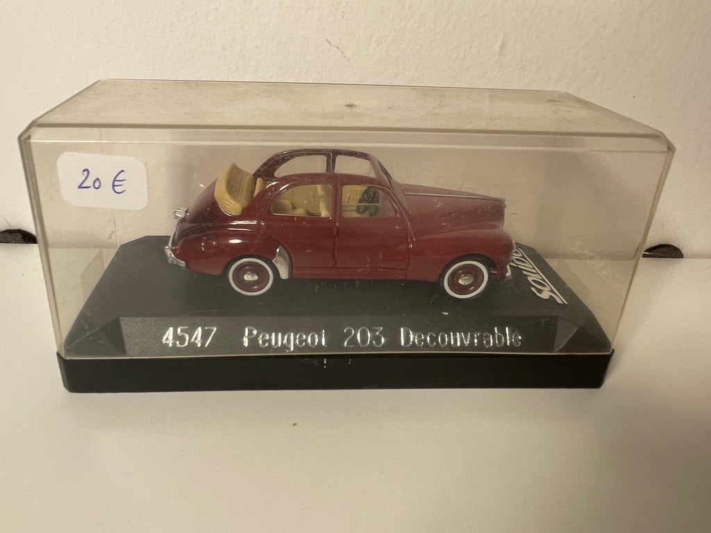 Peugeot 203 découvrable bordeaux - Solido référence 4547