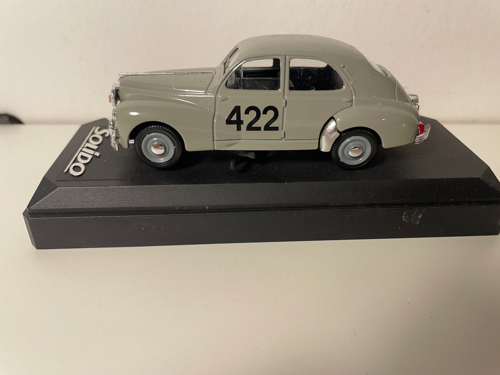 Peugeot 203 rallye grise foncée numéro 422 de 1954 - rallye de Monté-Carlo - Solido référence 1936