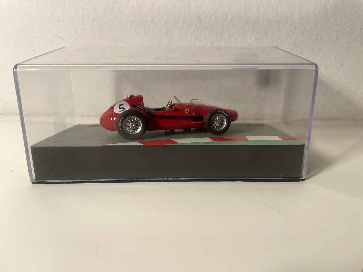 Ferrari 246 F1 nummer 5 uit 1958 (Formule 1) - Grand Prix van Nederland