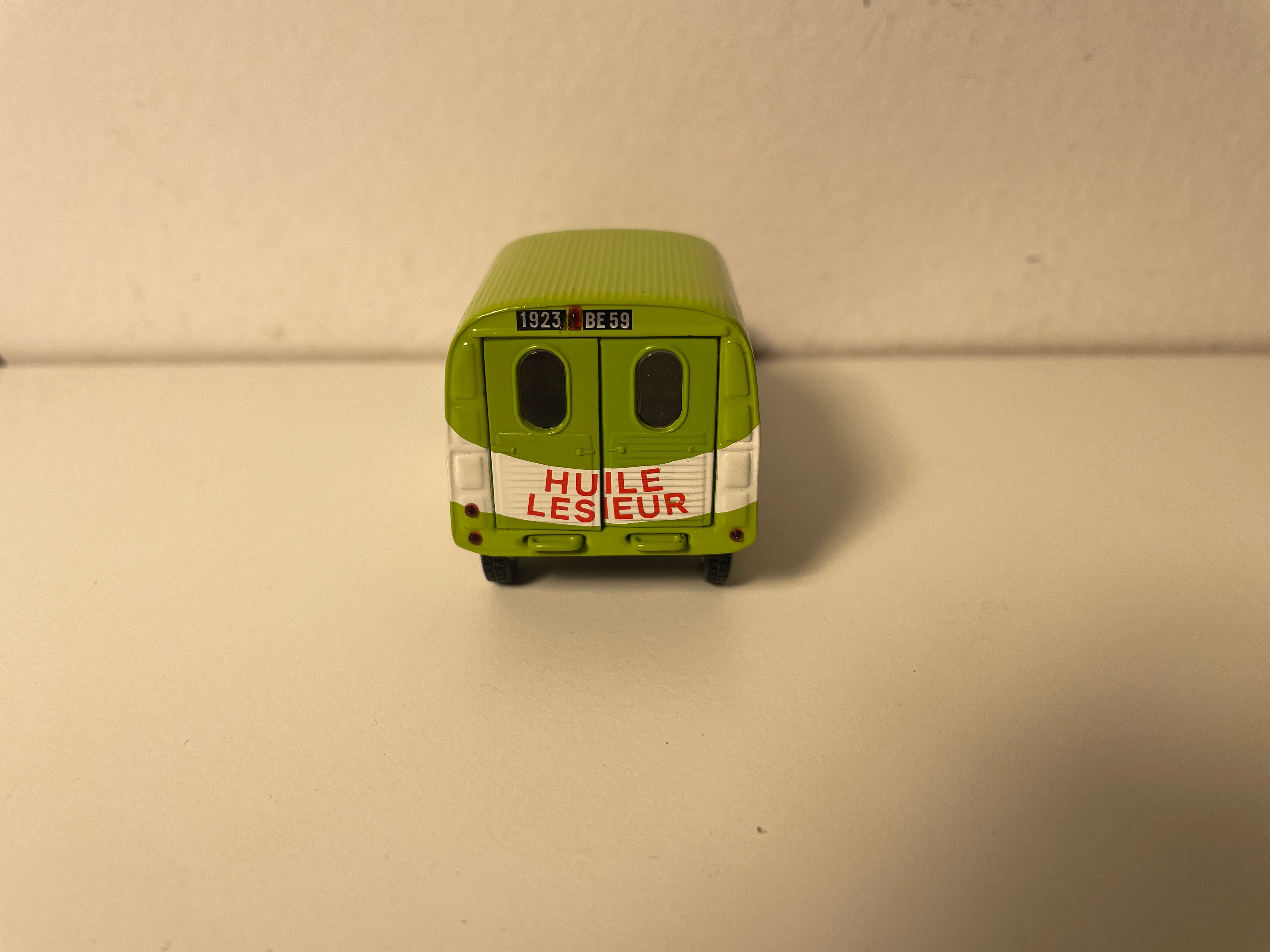 Citroën 2 CV AZU verte et blanche Huile Lesieur - Norev (sous blister)