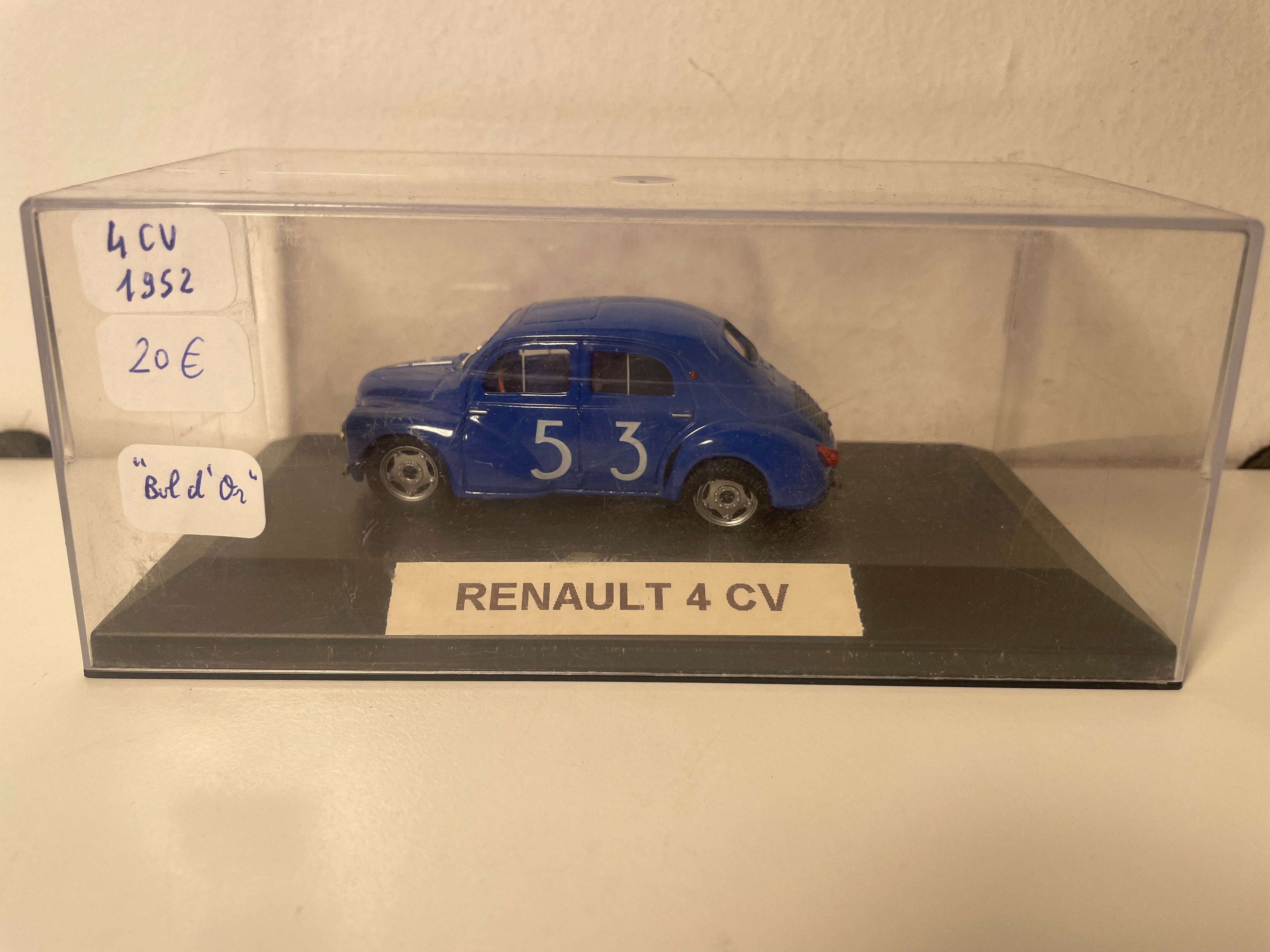 Renault 4 CV blo nummer 53 - Bol d'Or vu 1952 (plexikëscht Këscht)
