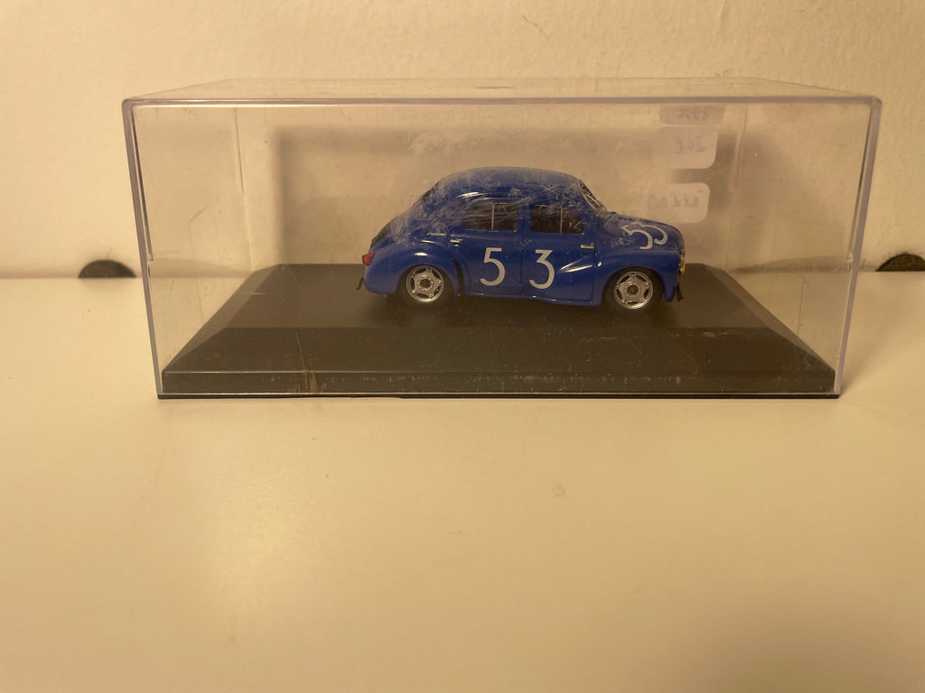 Renault 4 CV blo nummer 53 - Bol d'Or vu 1952 (plexikëscht Këscht)