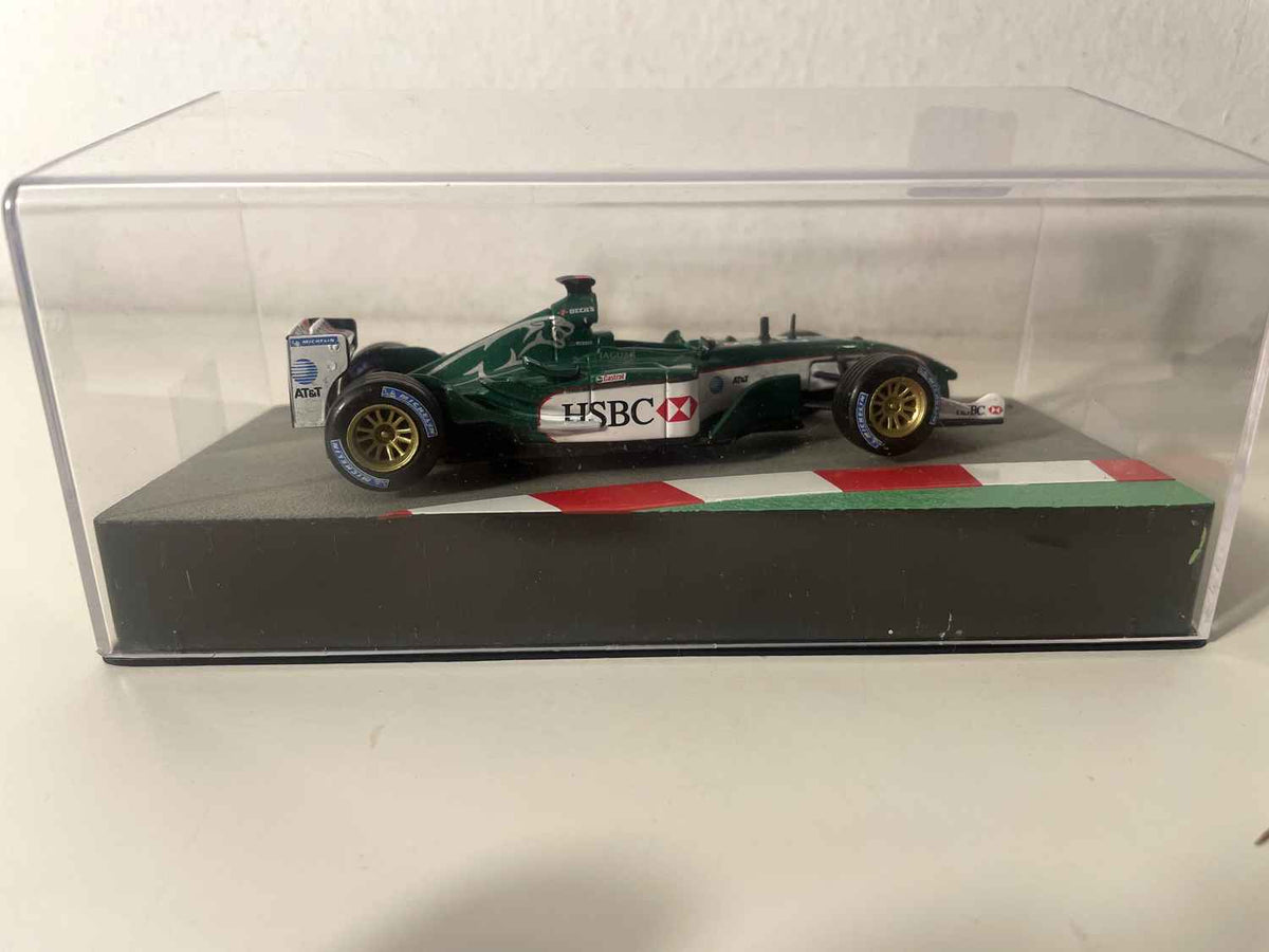 Jaguar R4 verde número 14 de 2003 (Fórmula 1)