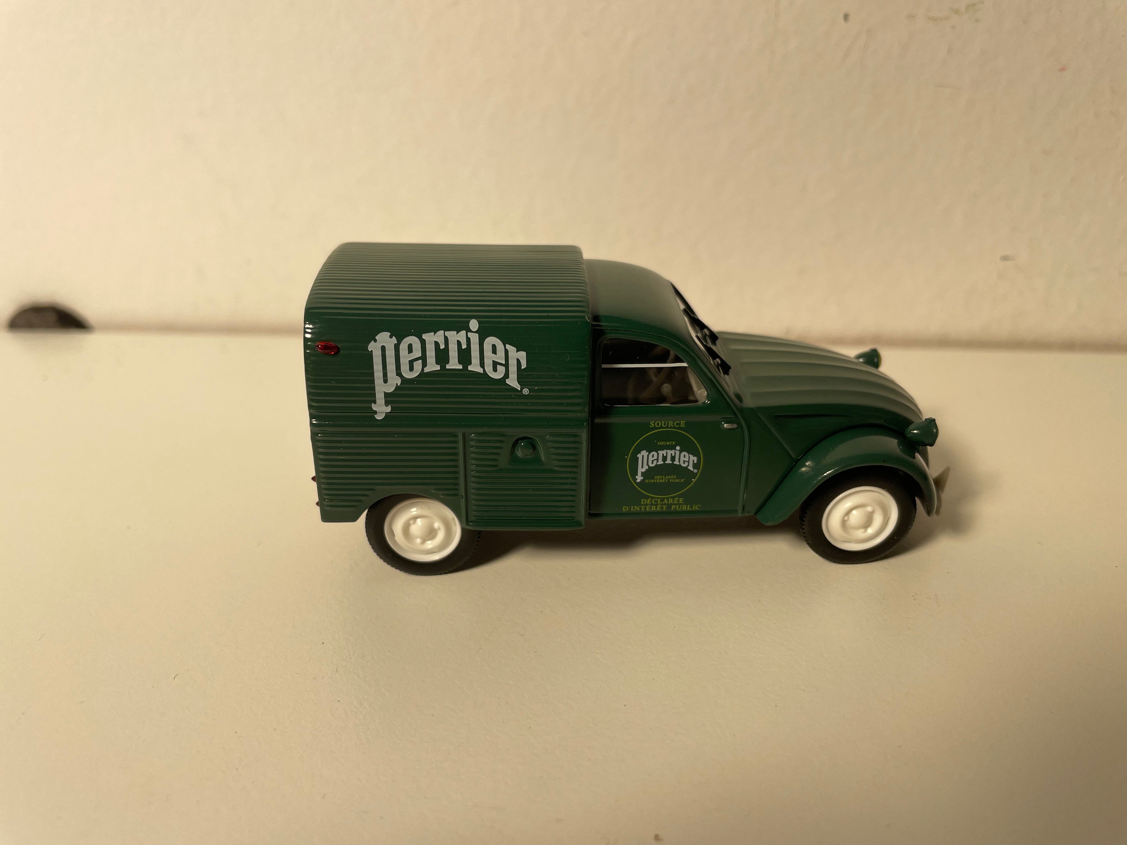 Citroën 2 CV AZU zielony PERRIER - Norev (w blisterze)