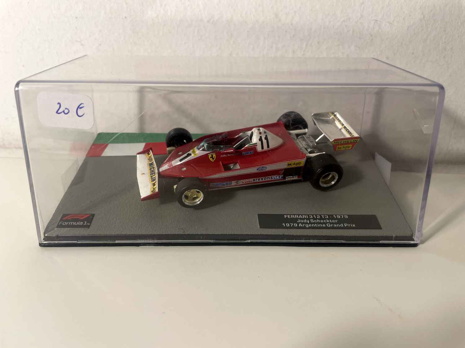 Ferrari 312 T3 rouge numéro 11 - Formule 1 - grand prix d'Argentine de 1979