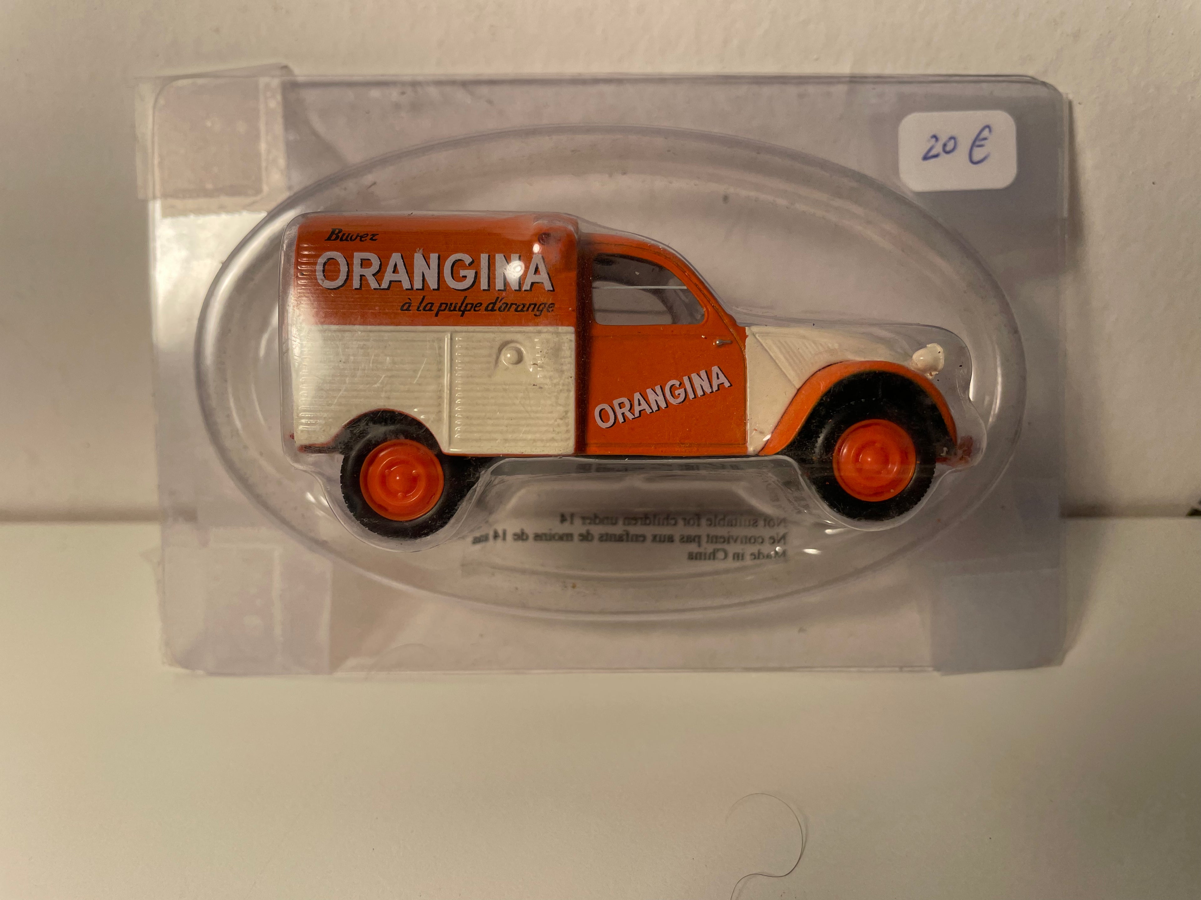 Citroën 2 CV AZU orange et beige clair ORANGINA - Norev (sous blister)