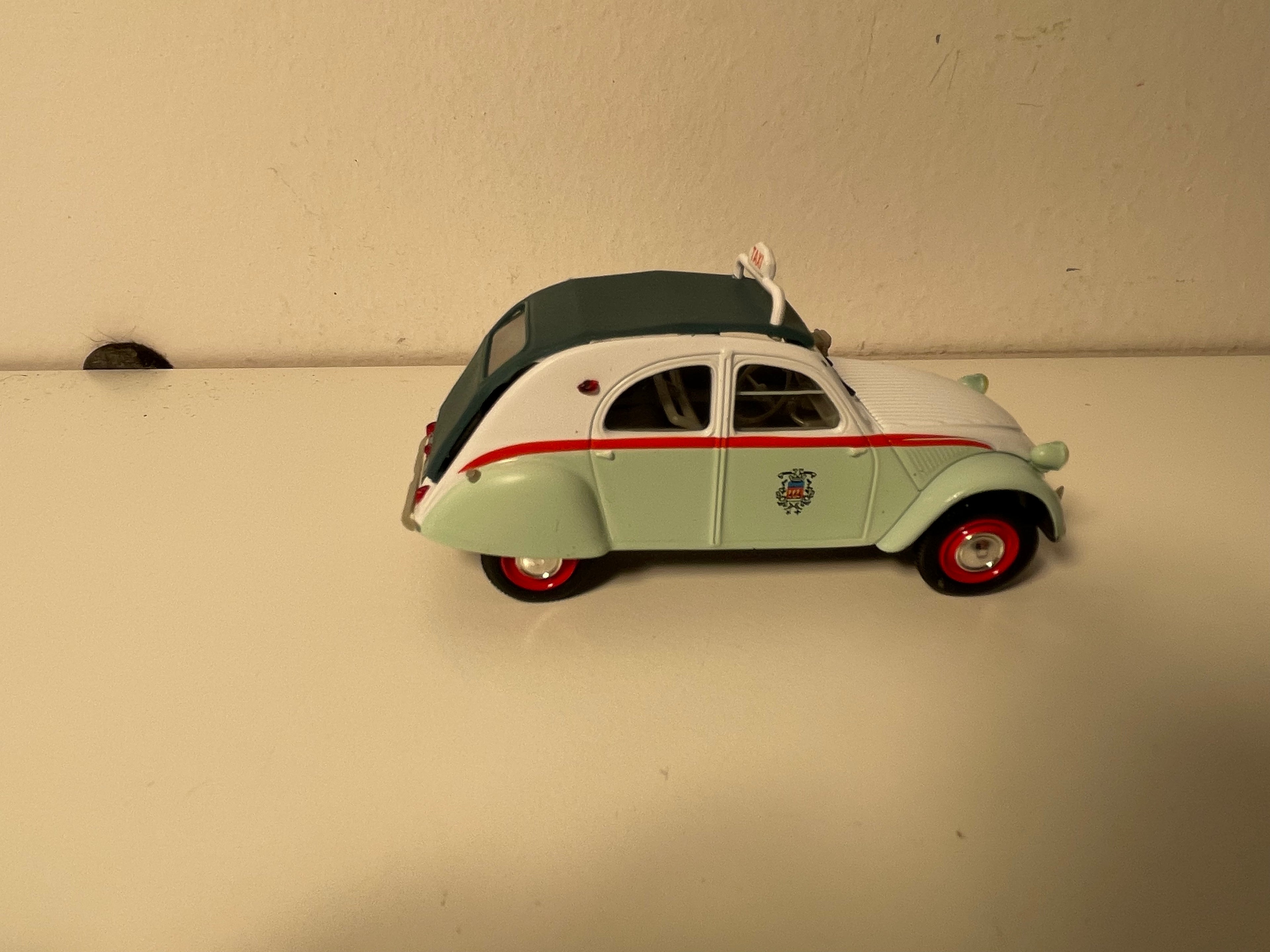 Citroën 2 CV AZL Green and White TAXI - Norev (in blister)