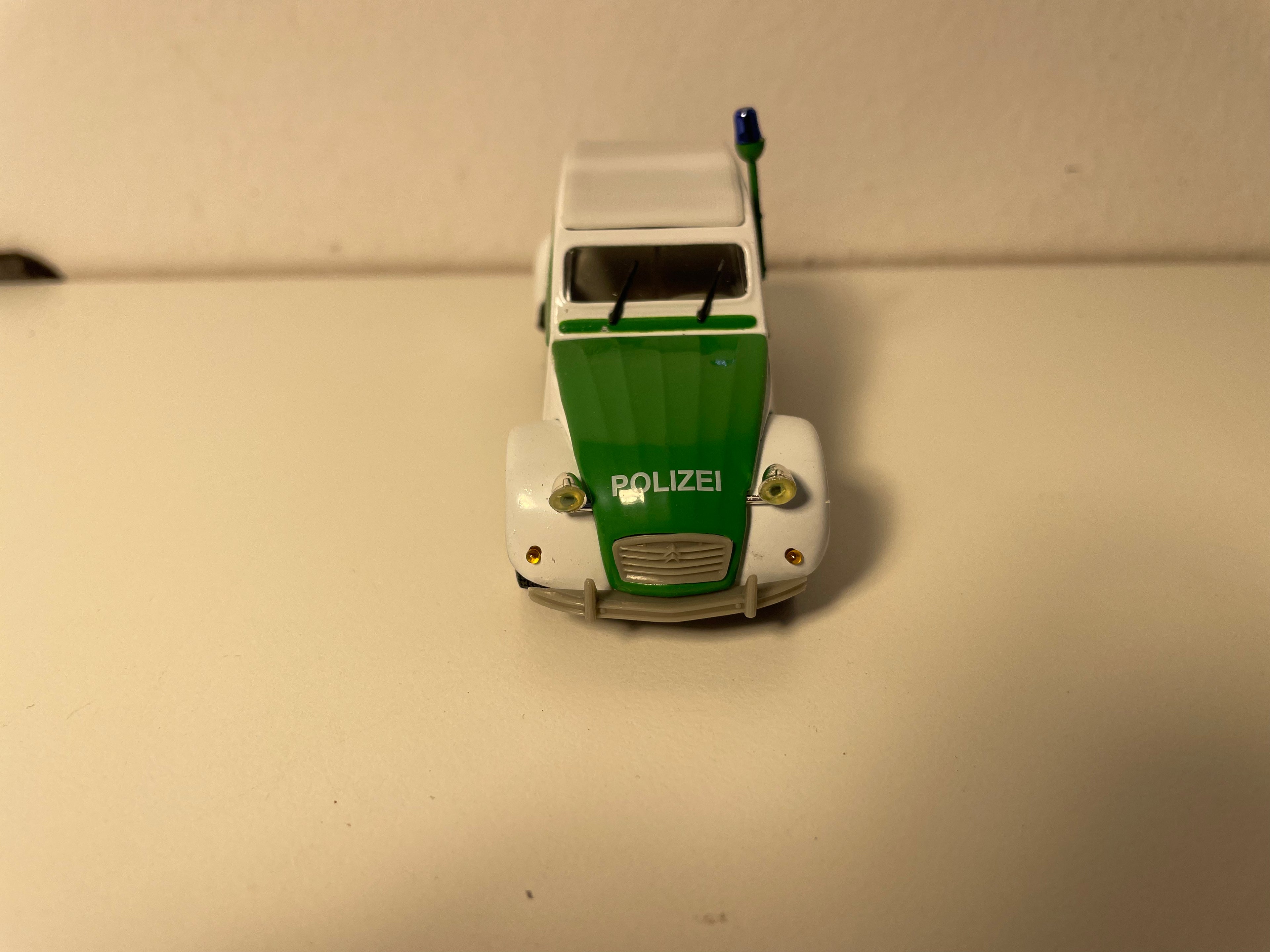 Citroën 2 CV 6 green and white POLIZEI German police - Norev (in blister)