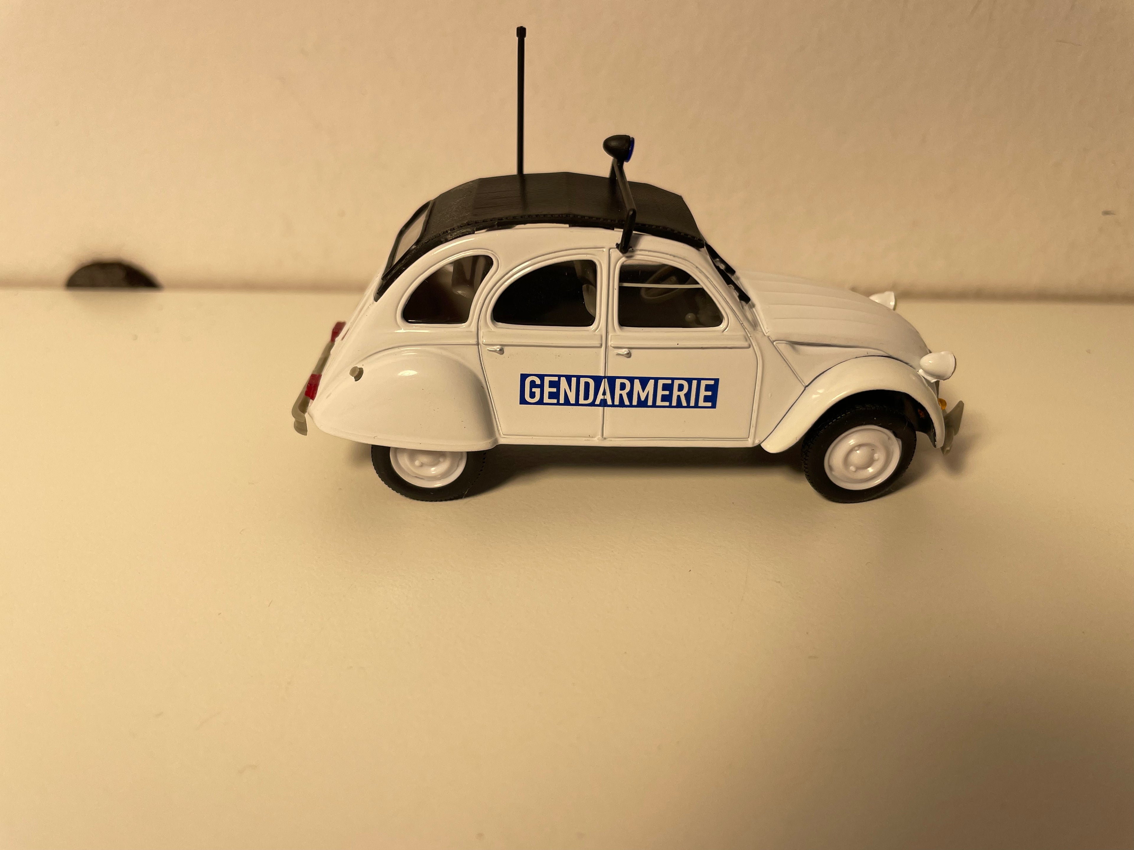 Citroën 2 CV 6 bianca GENDARMERIE - Norev (in blister)