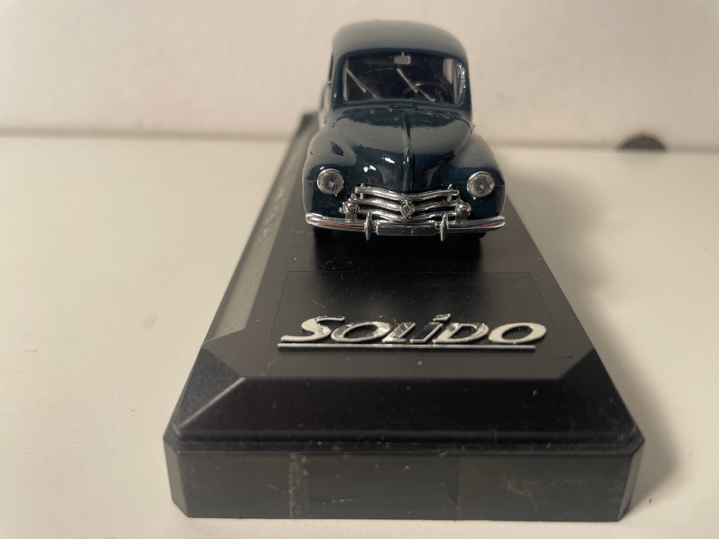 Renault 4 CV RALLYE donkergroen nummer 17 - Solido referentie 1919 (plexi doos) - zonder decal