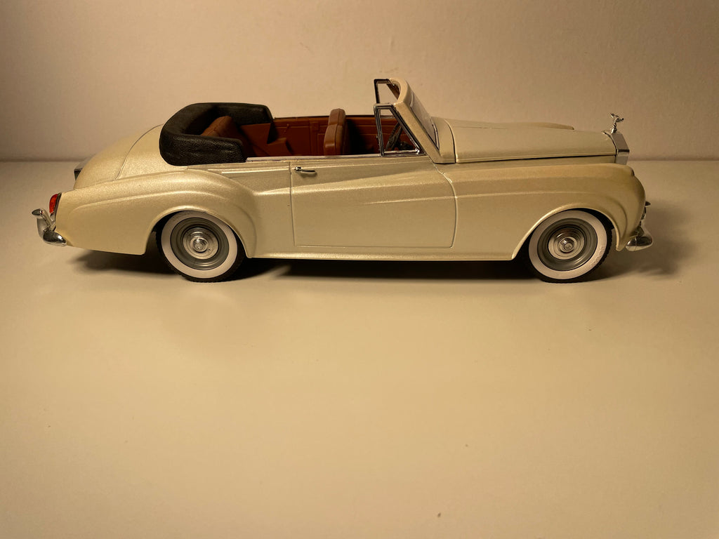 Rolls Royce beige - Solido collectie prestige referentie 8006 (SCHAAL: 1/20)