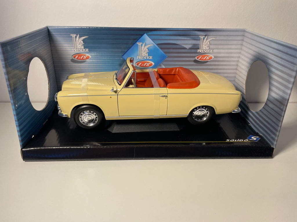 Peugeot 403 cabriolet beige del 1964 - SOLIDO riferimento 8165