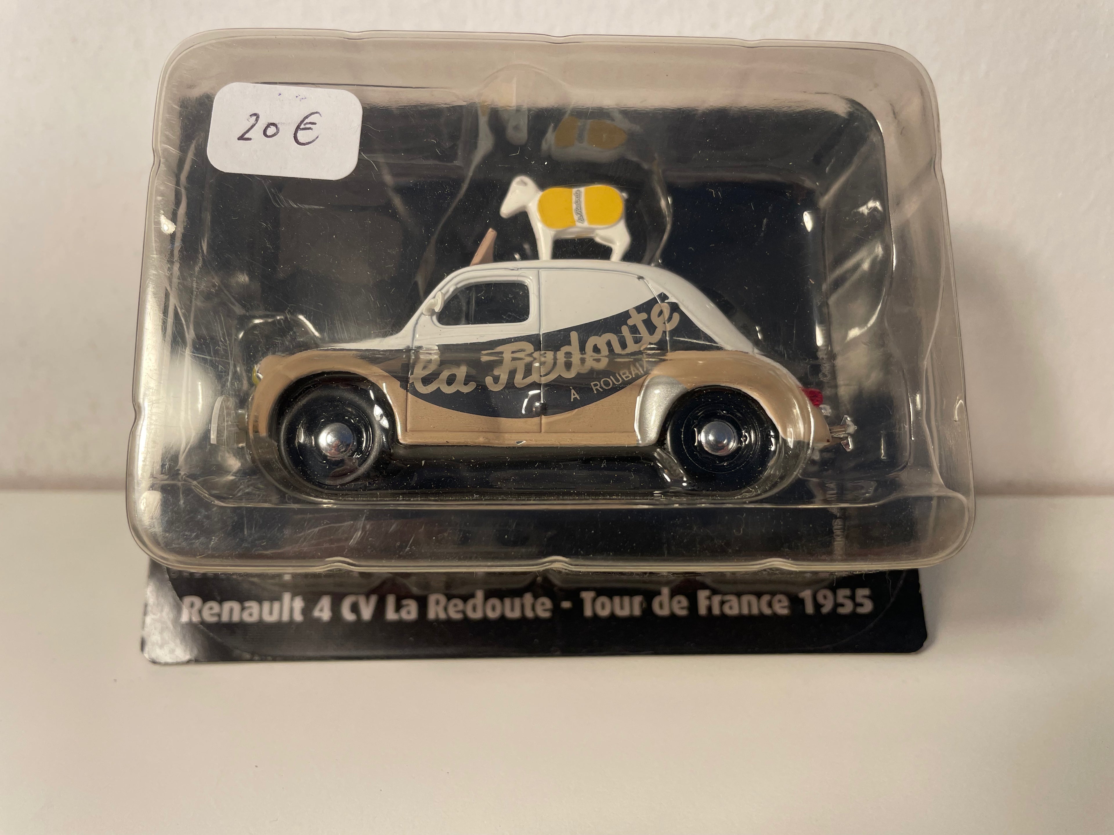 Renault 4 CV "La Redoute" Tour de Francia 1955, color marrón, negro y blanco