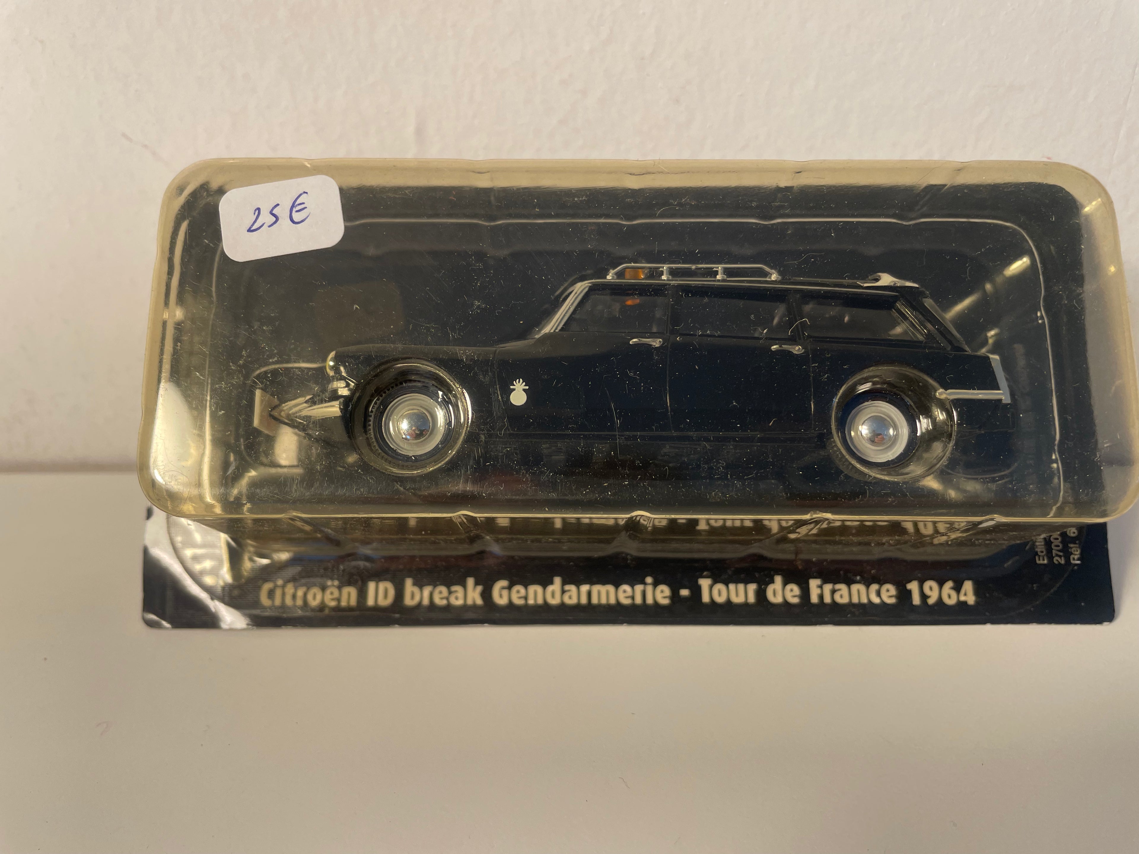 Citroën ID Black Estate "Gendarmerie" Tour de France 1964
