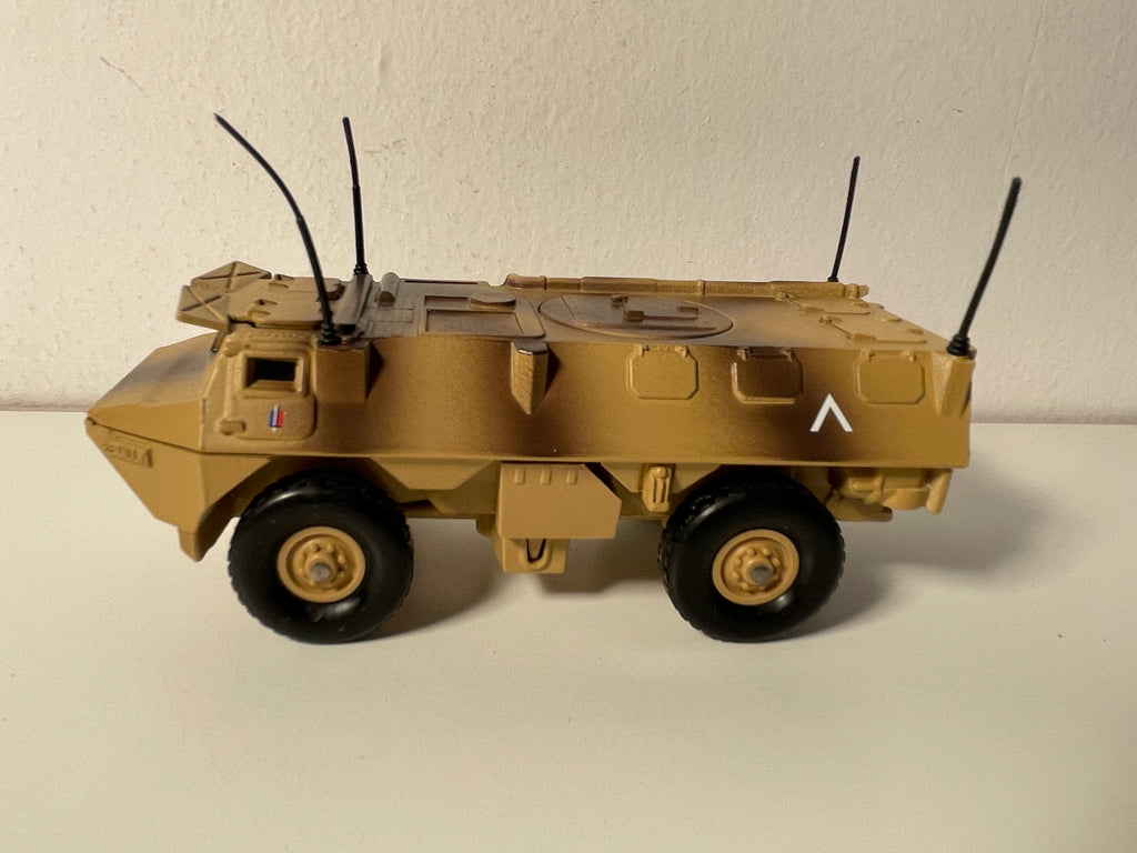 Véhicule amphibie militaire V.A.B. - Solido (fabrication en Thailande) - boite N°BG2535
